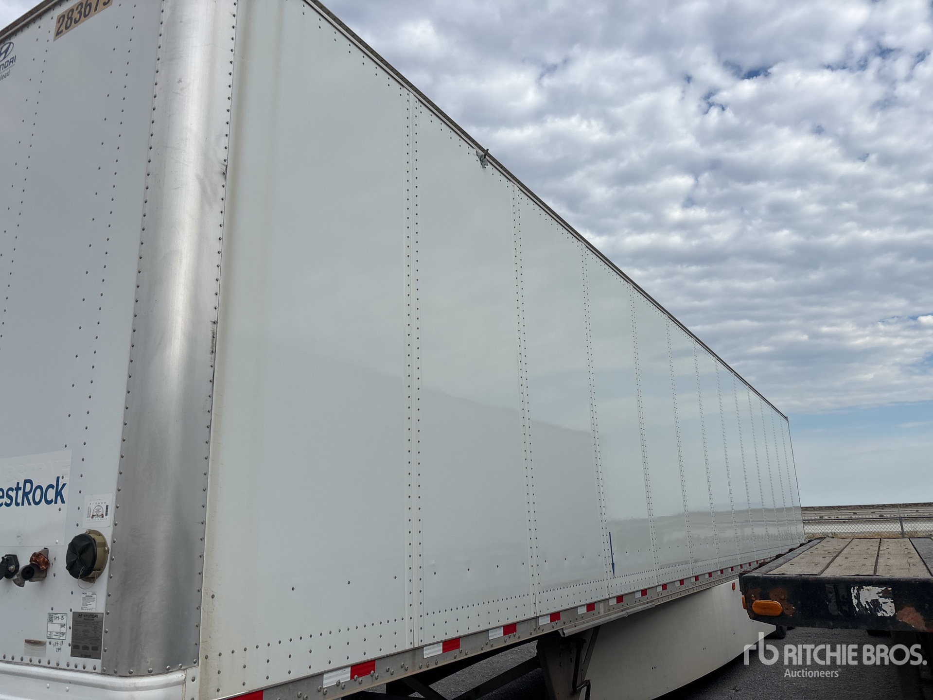2017 Hyundai VC2530152-AJS