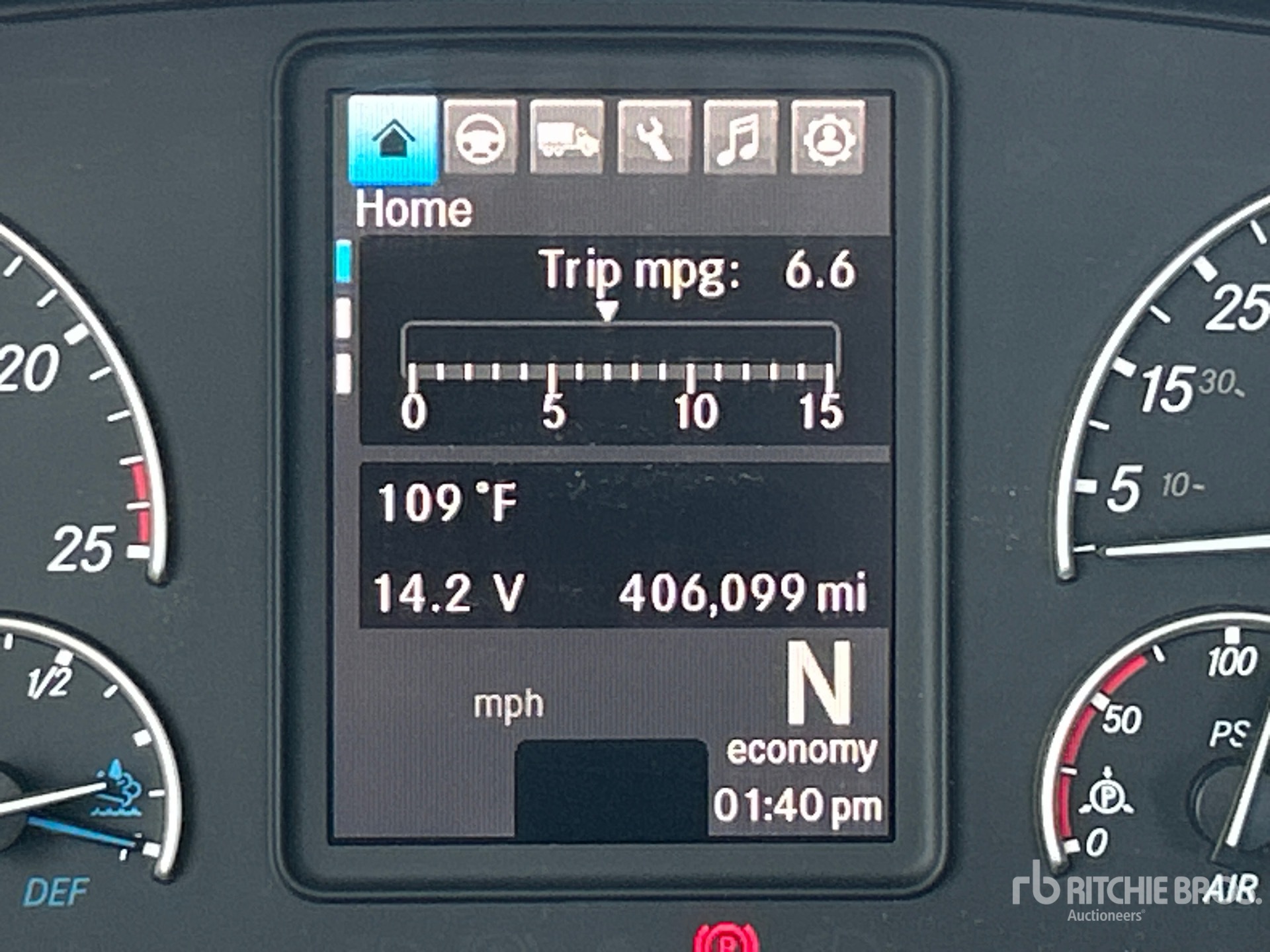 2020 Freightliner CASCADIA 126
