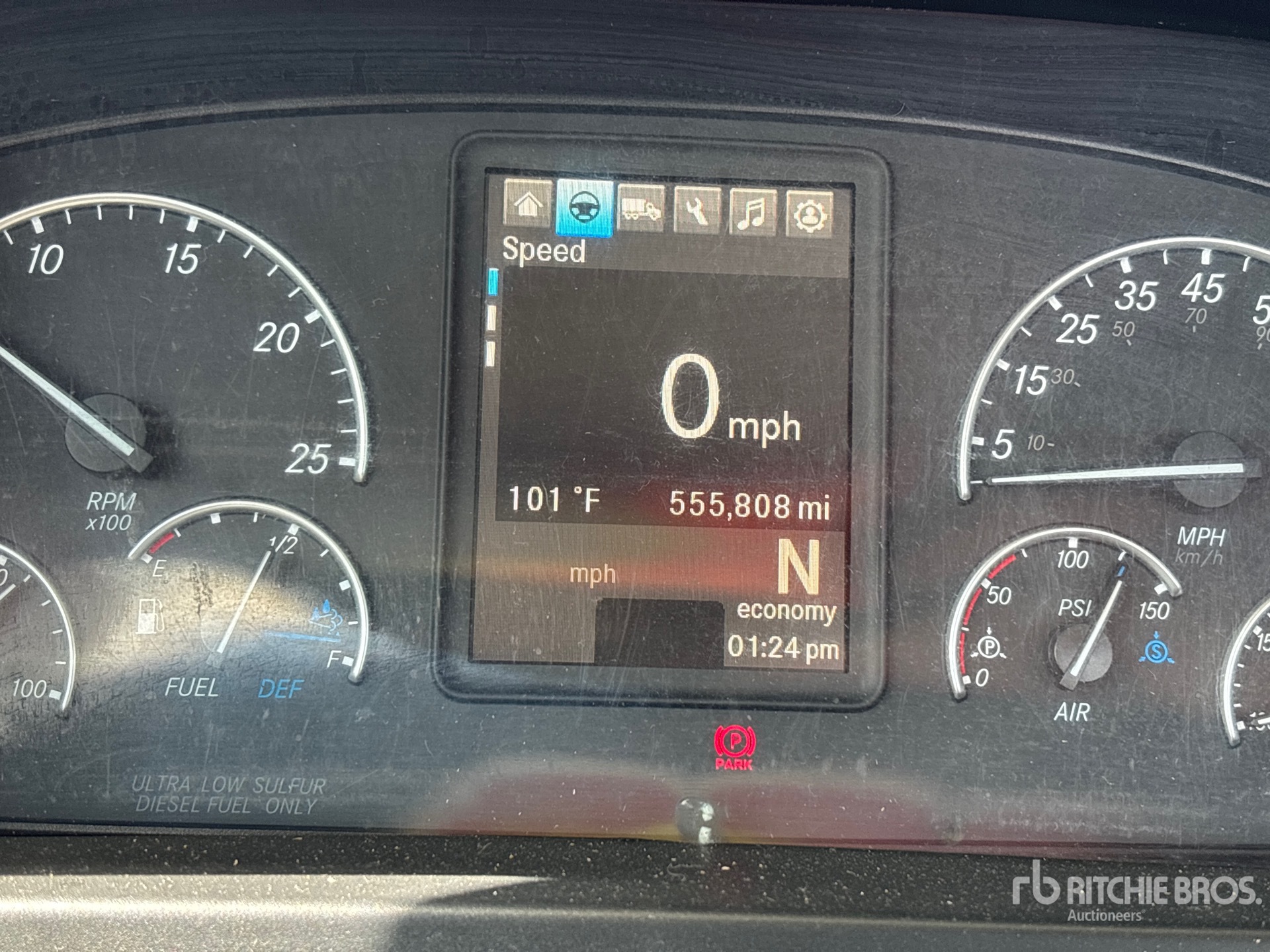 2019 Freightliner CASCADIA 126