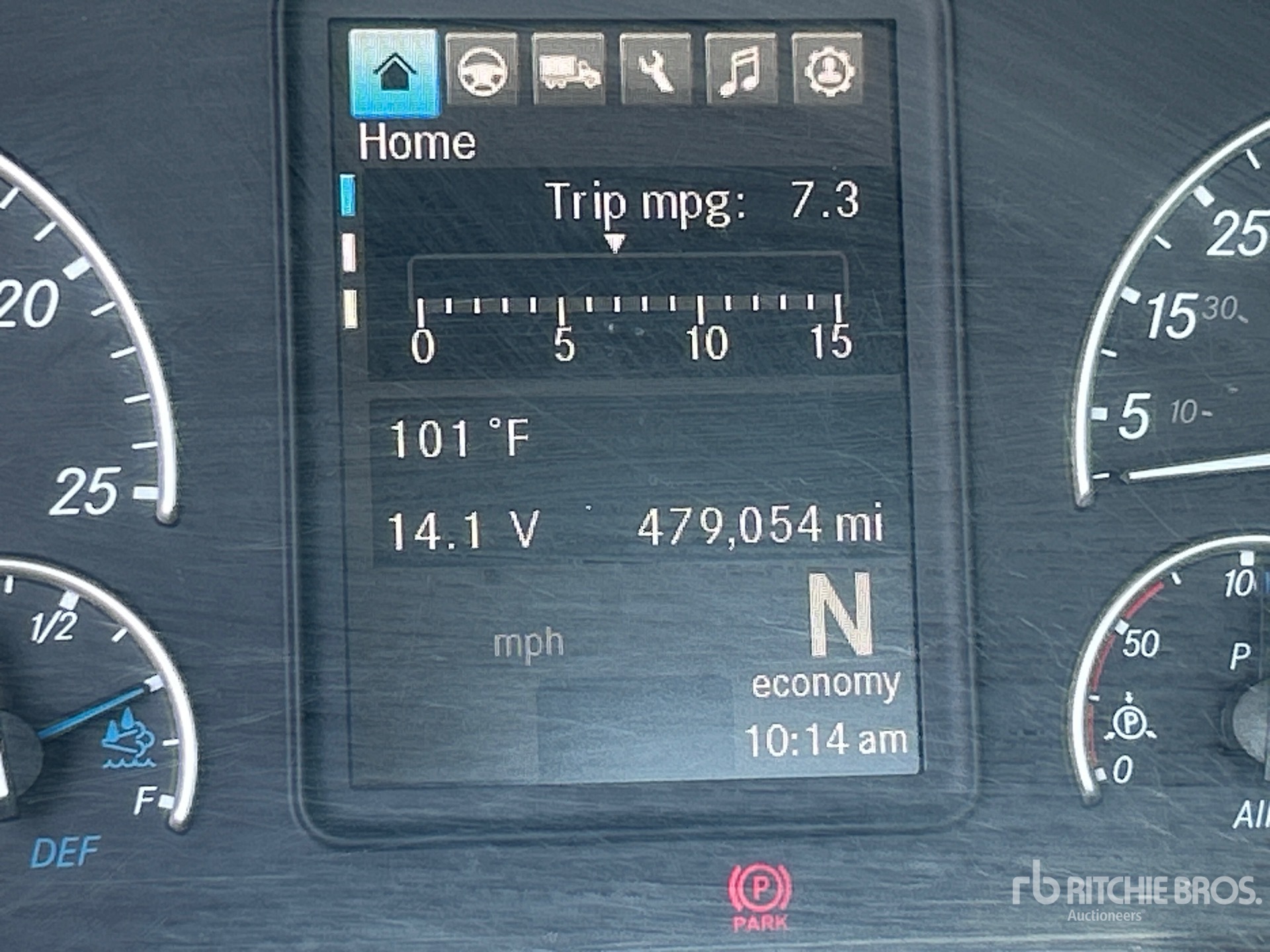2019 Freightliner CASCADIA 126