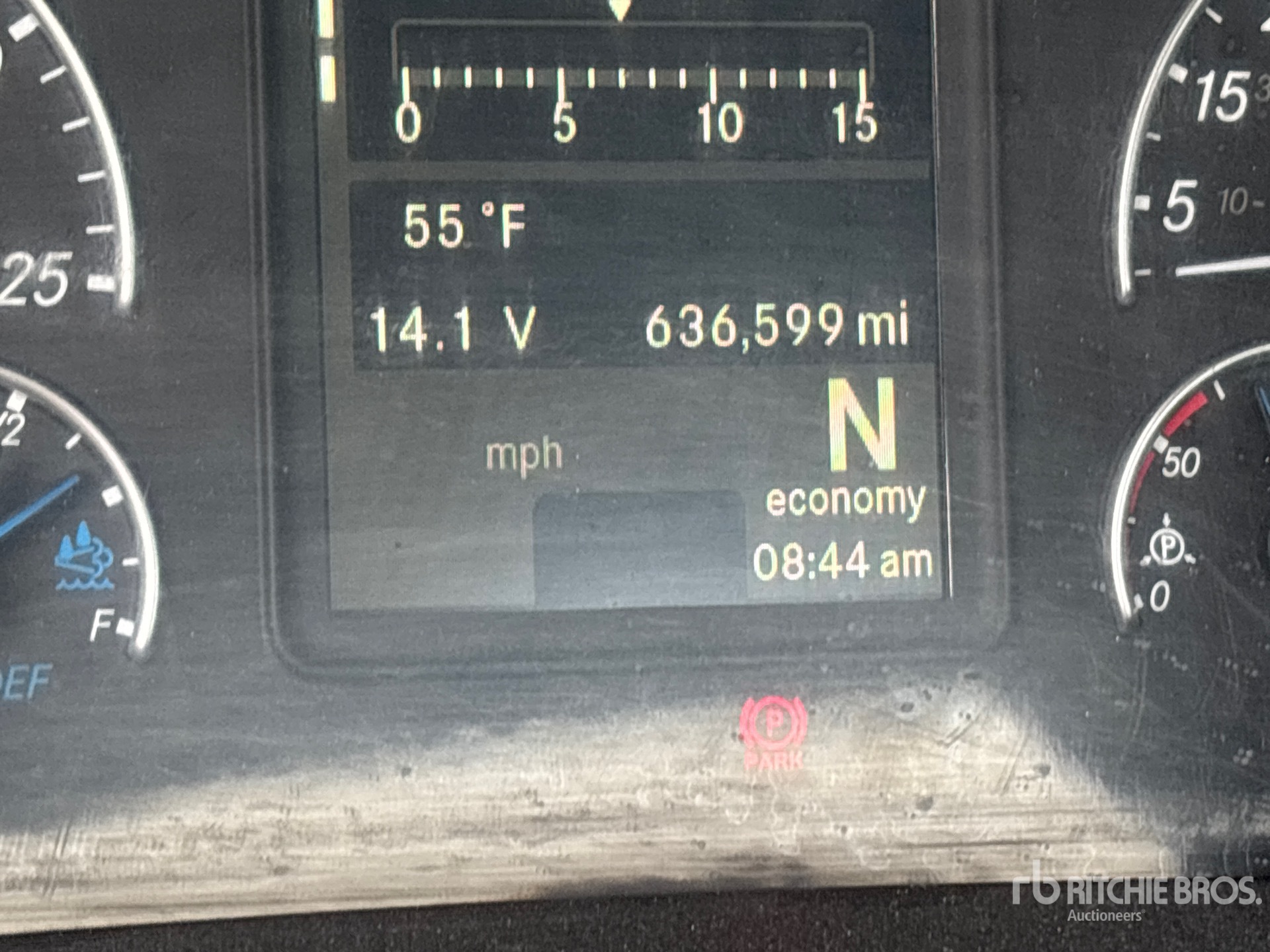 2019 Freightliner CASCADIA 126
