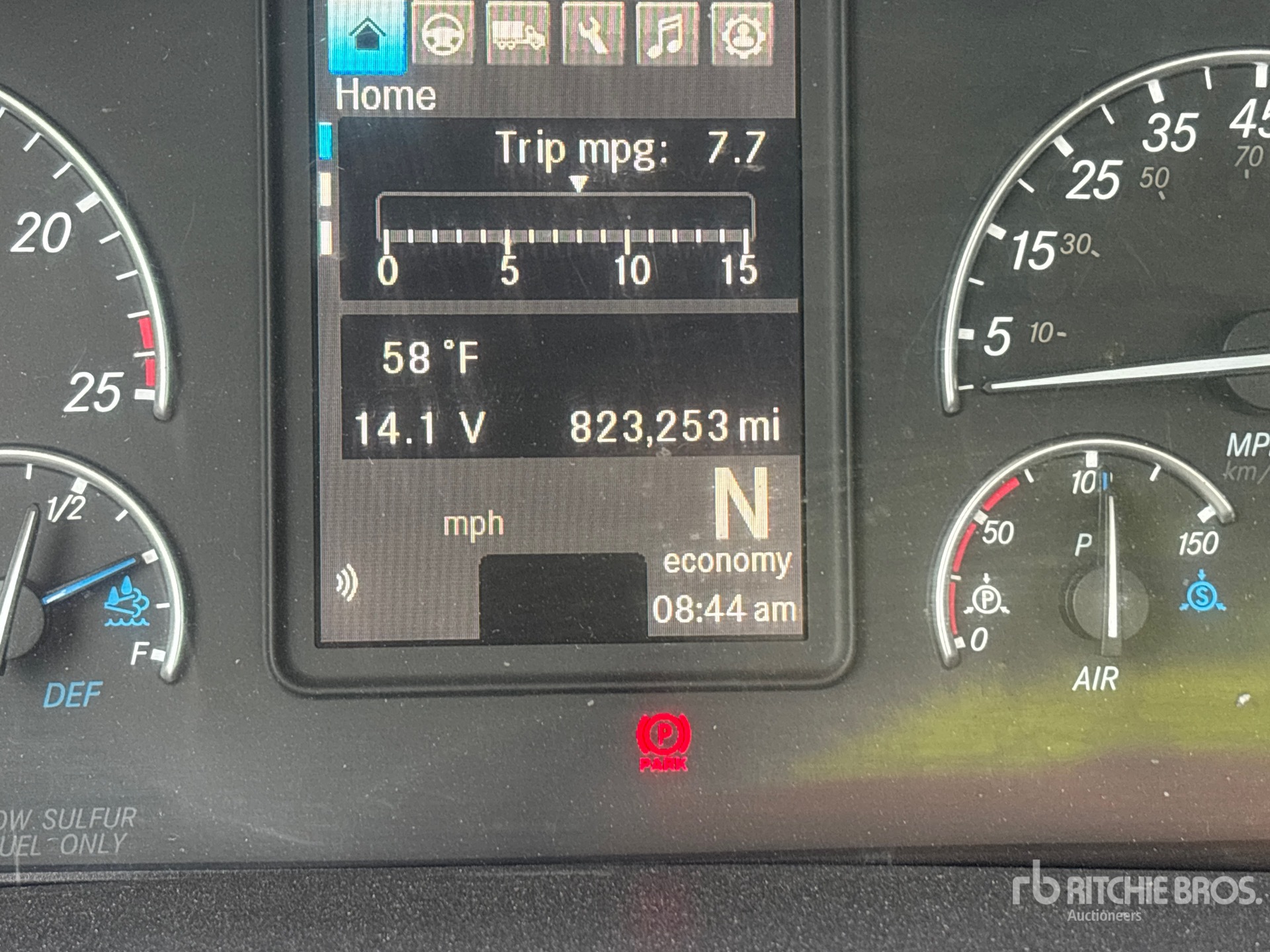 2020 Freightliner CASCADIA 116