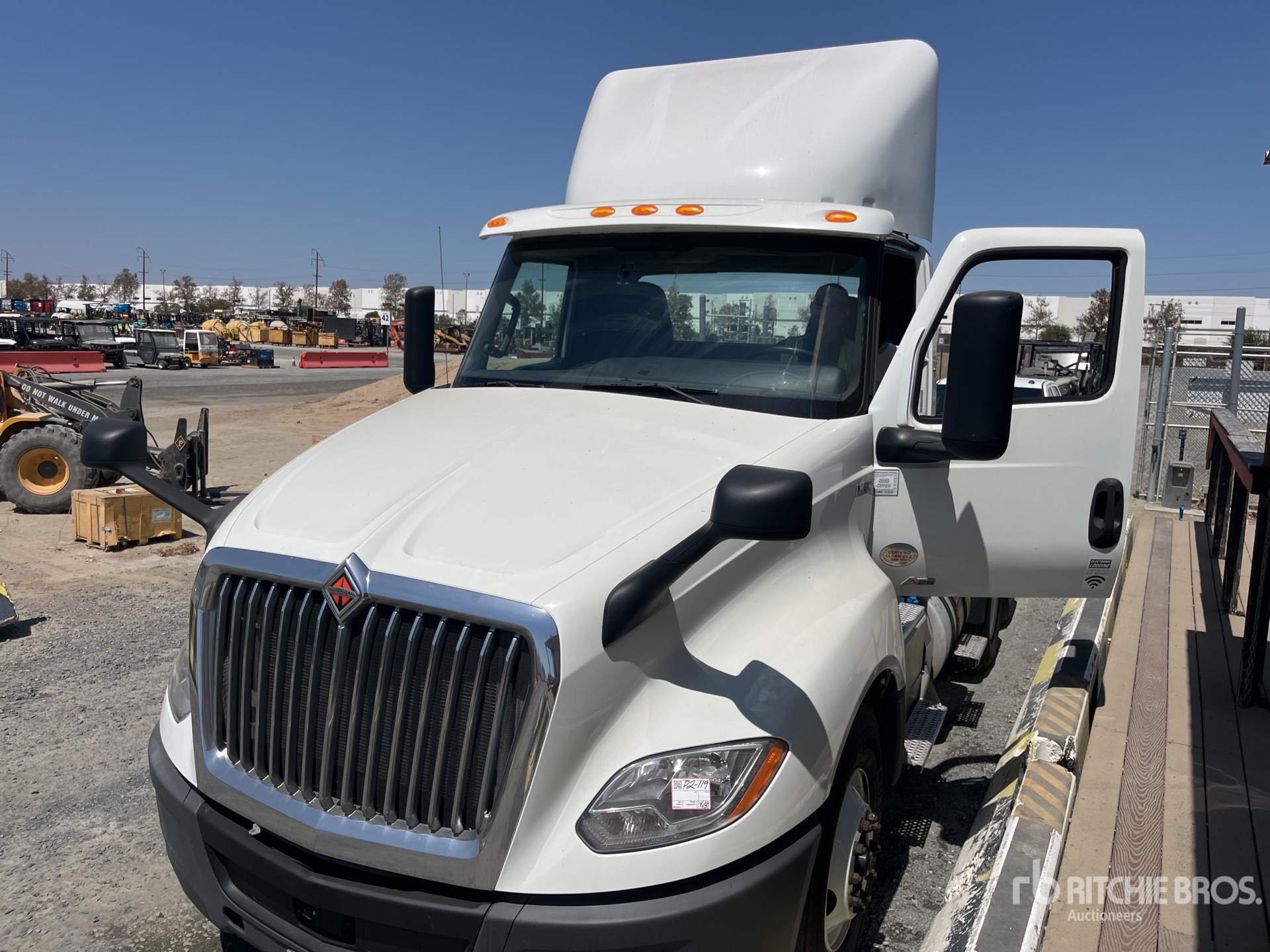 Photo of 2020 International LT625