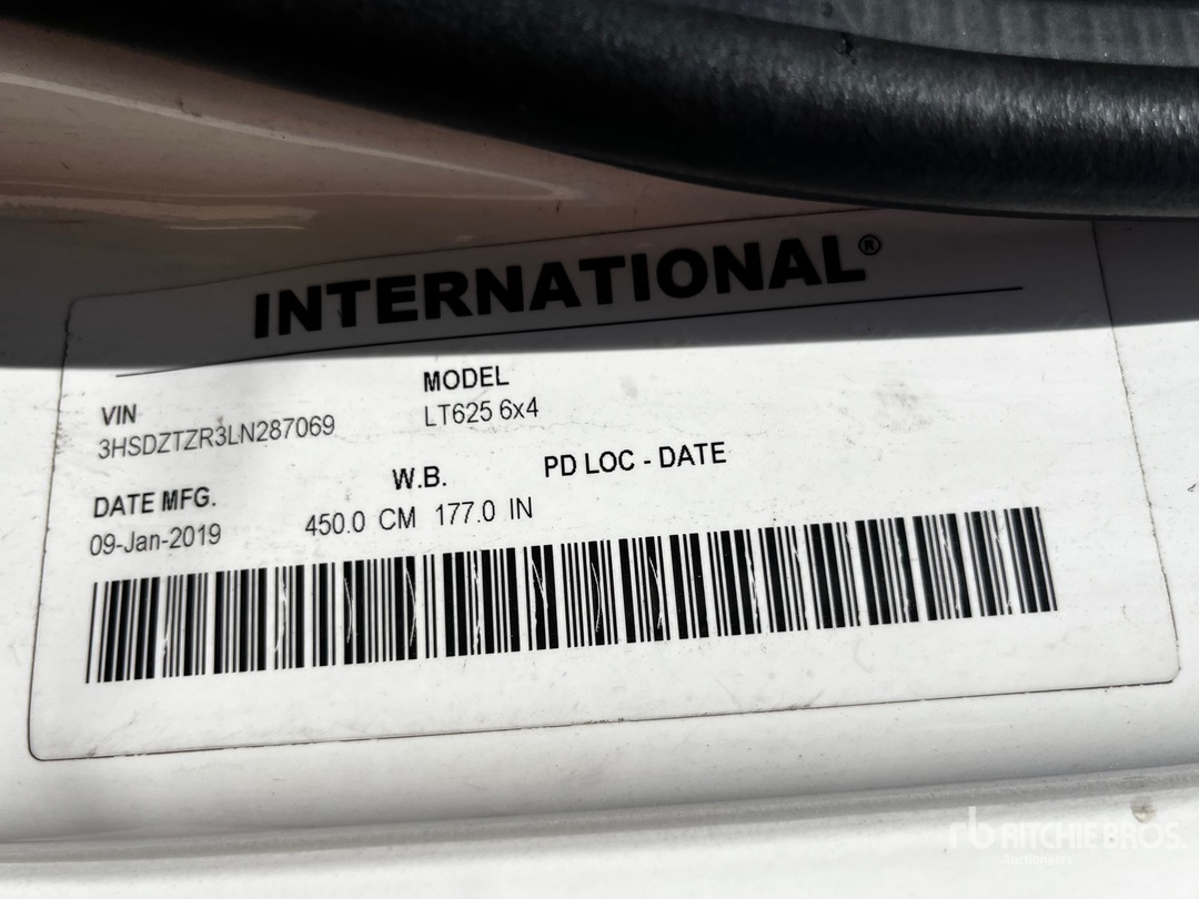 2020 International LT625