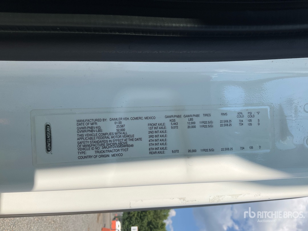 2021 Freightliner CASCADIA 116