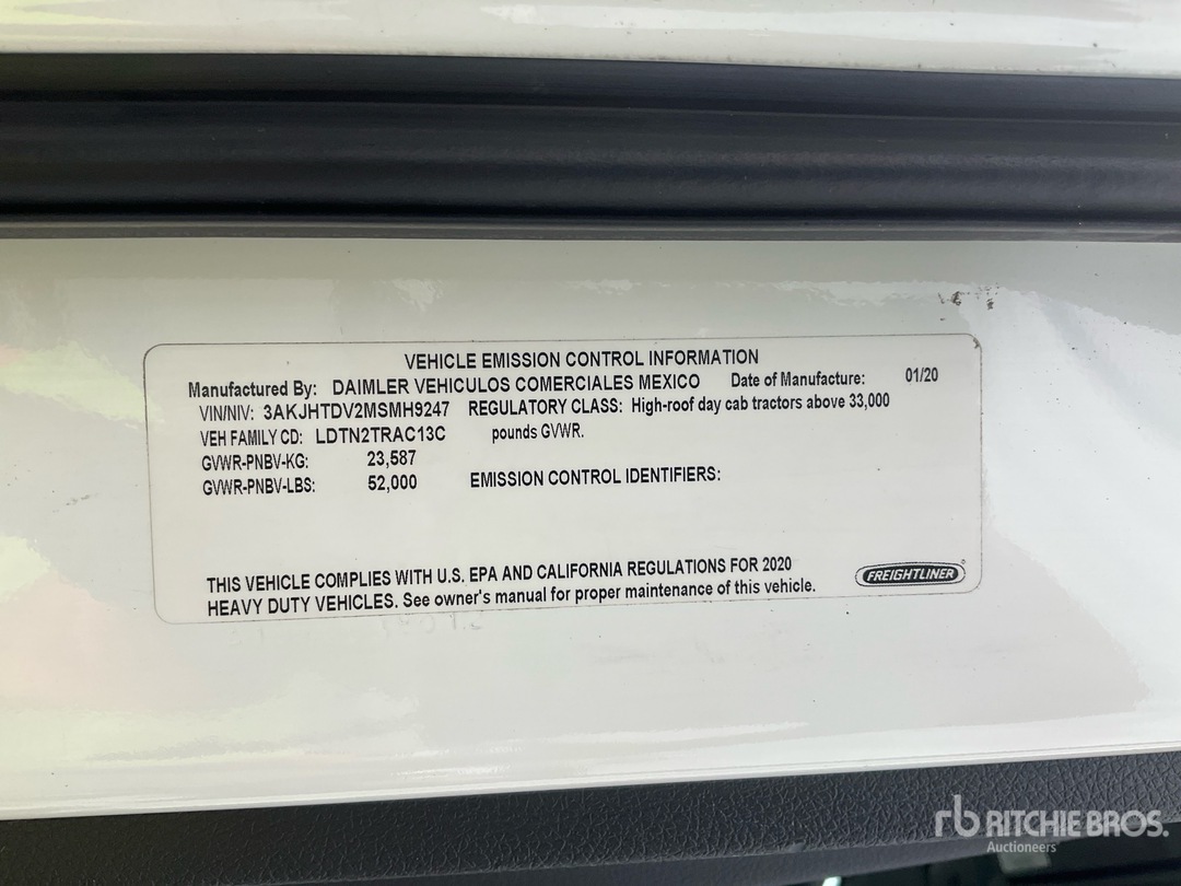 2021 Freightliner CASCADIA 116