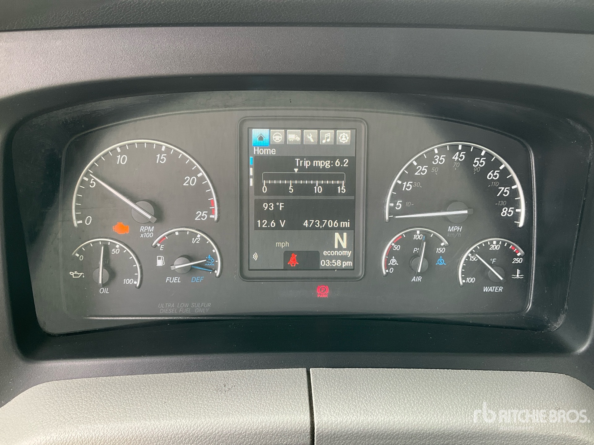 2021 Freightliner CASCADIA 116