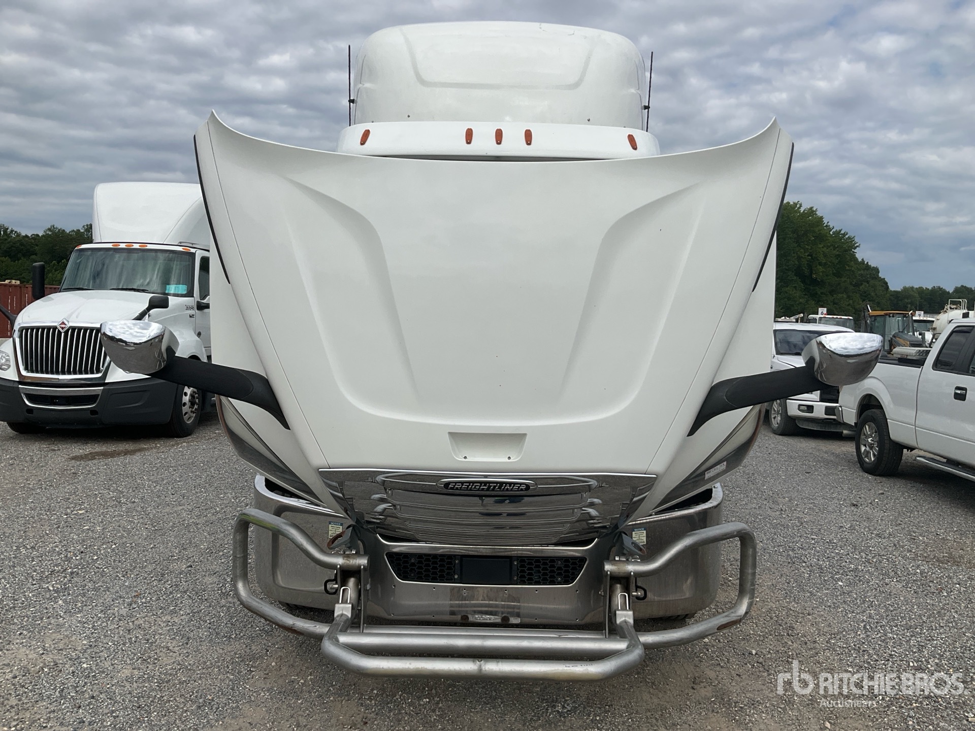 2021 Freightliner CASCADIA 116