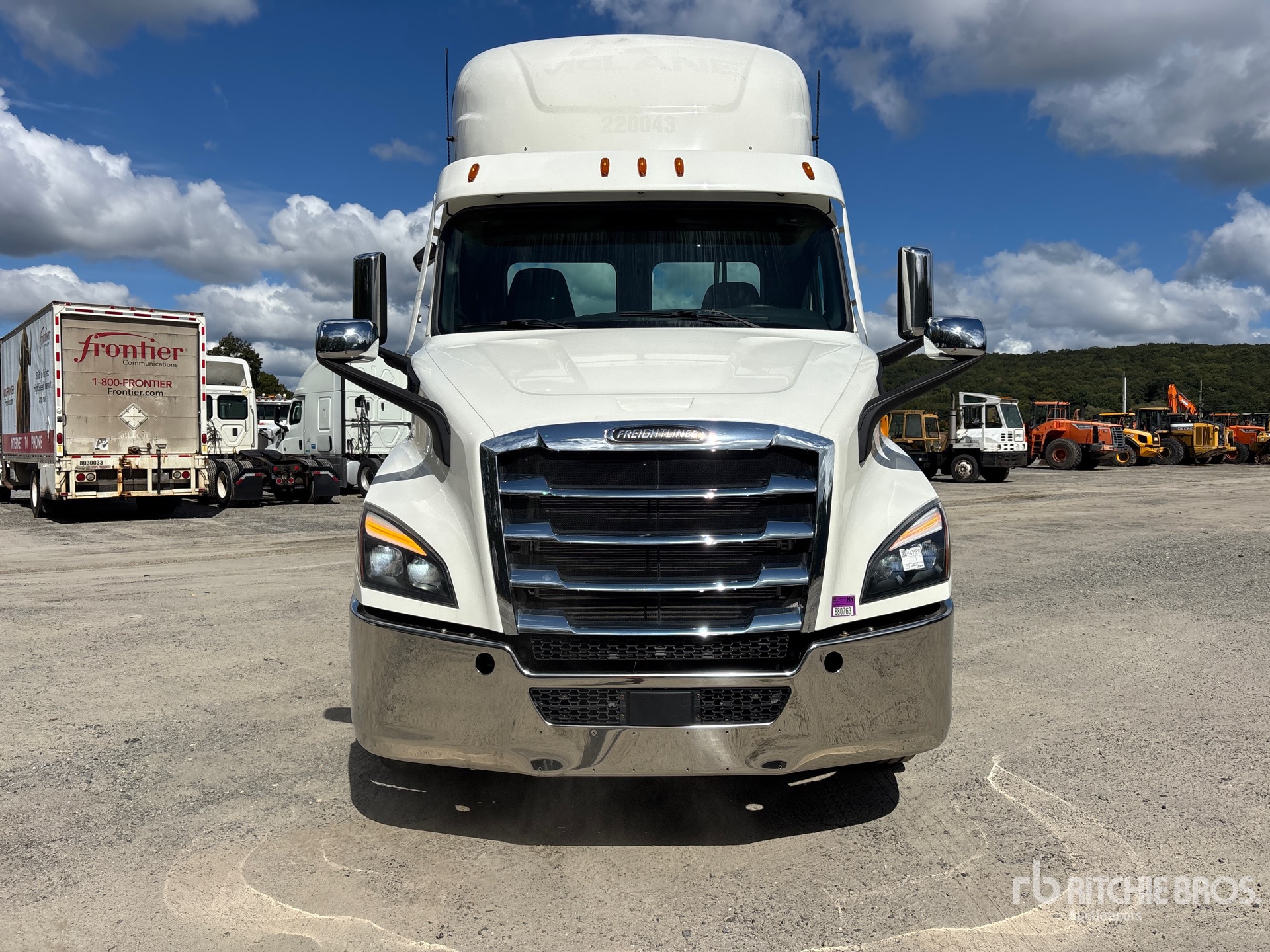 2021 Freightliner CASCADIA 116