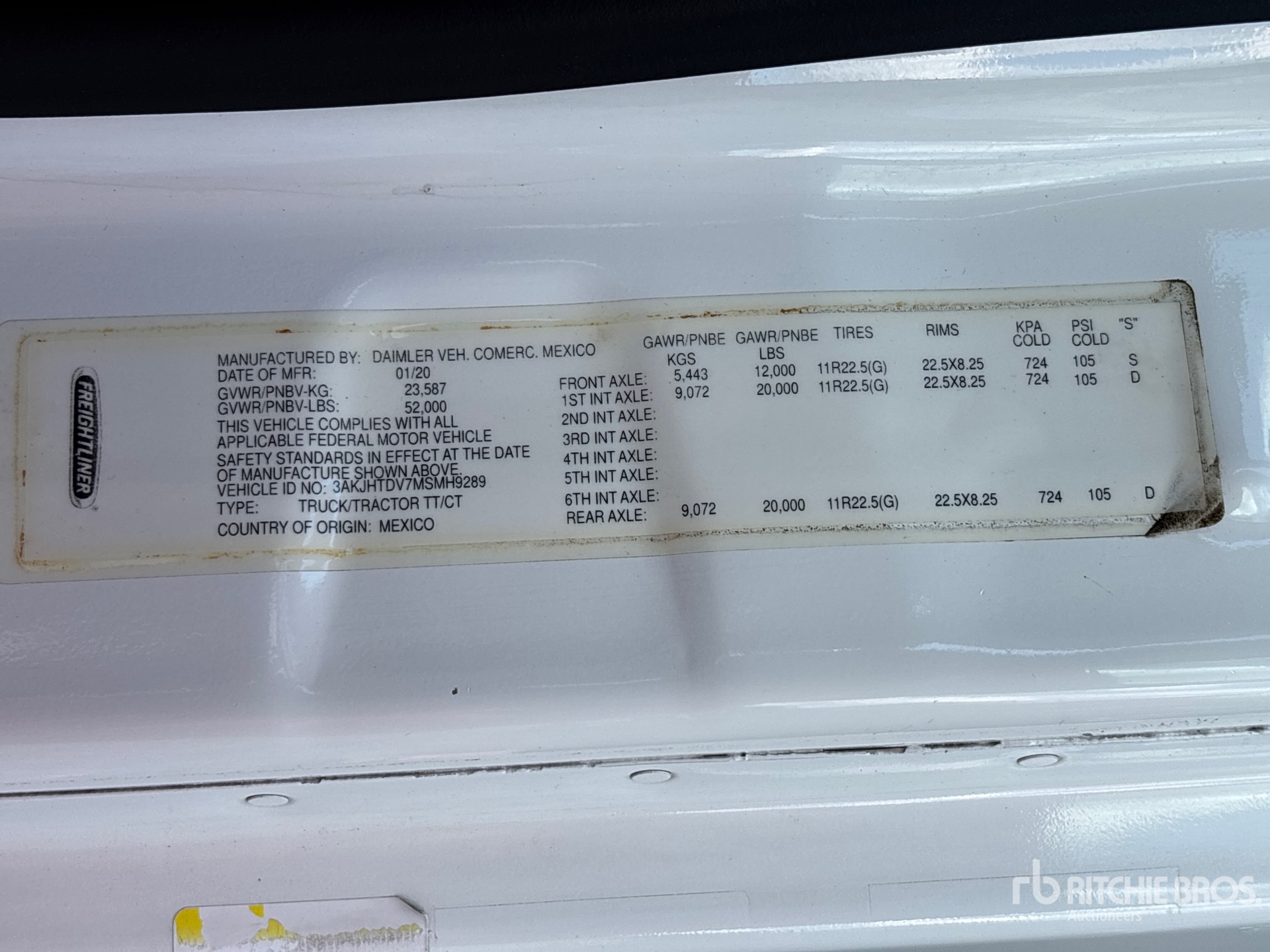 2021 Freightliner CASCADIA 116