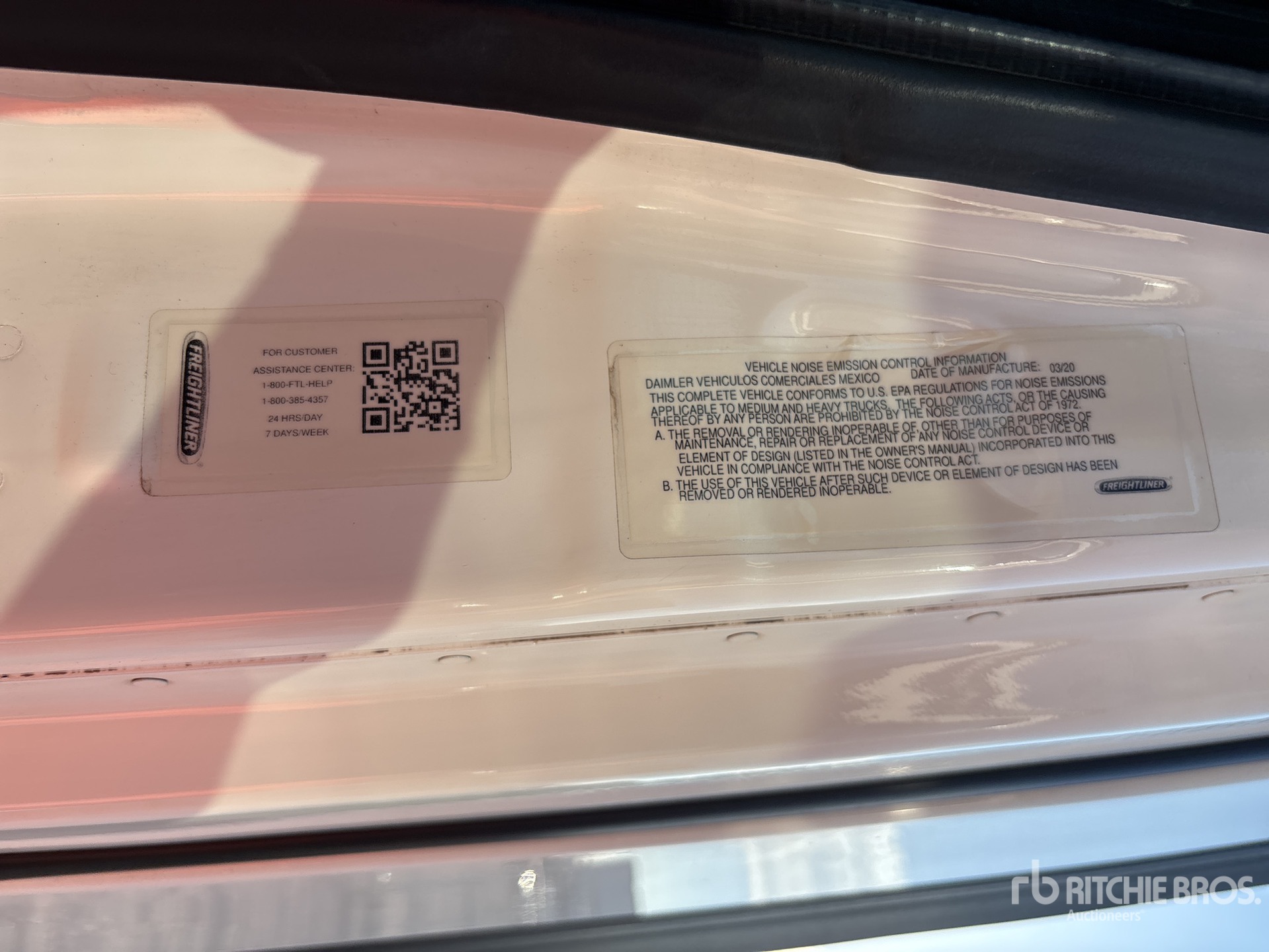 2021 Freightliner CASCADIA 126