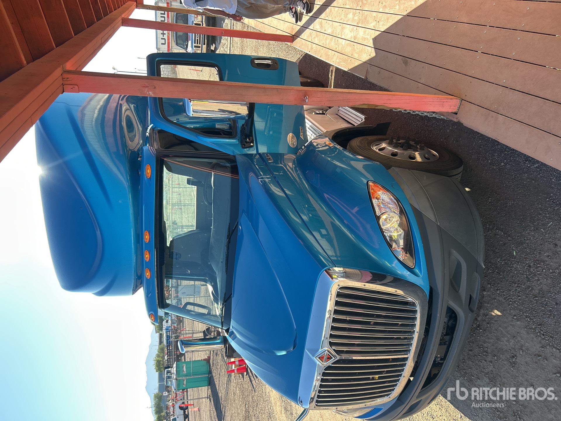 2019 International RH613