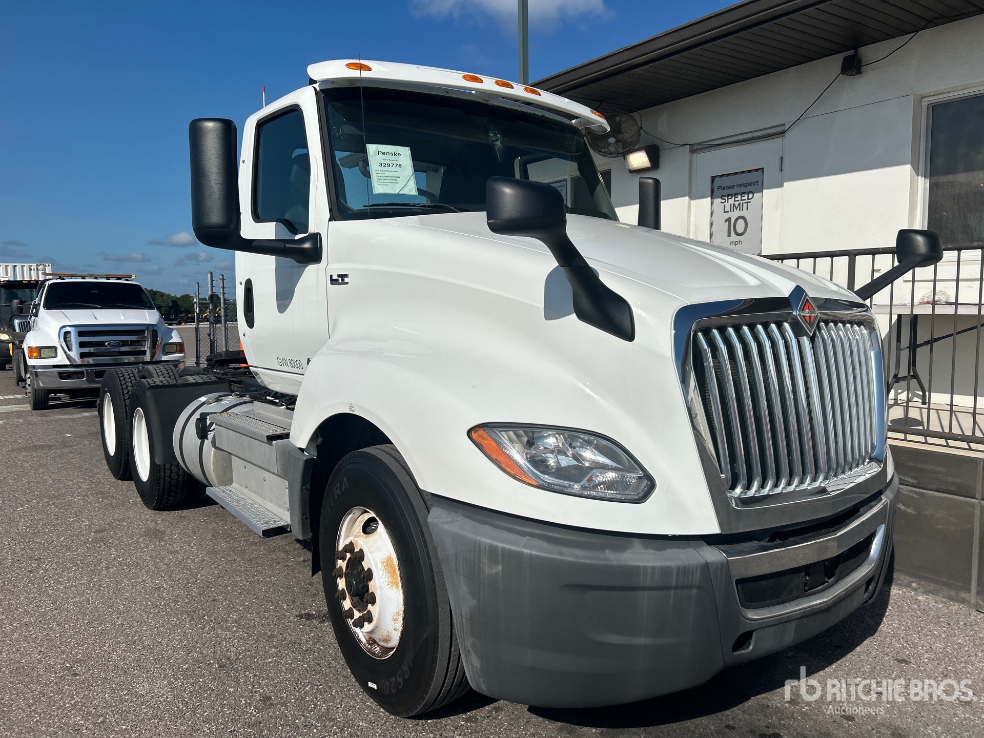 2019 International LT625