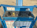 Control Station Upper with Console de commande