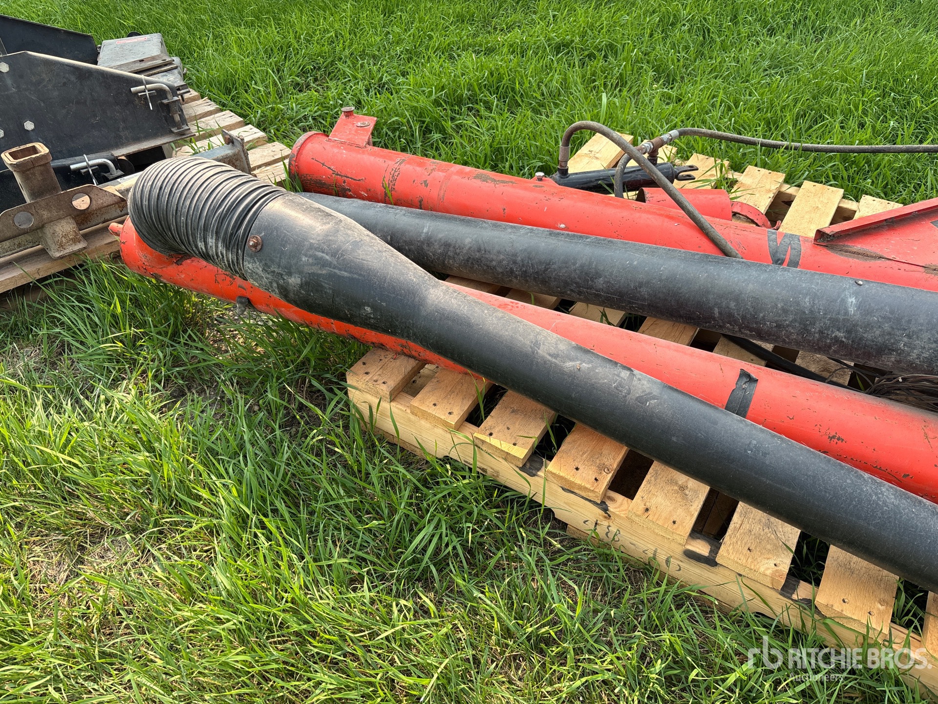 Brandt 18 ft Unload Grain Auger