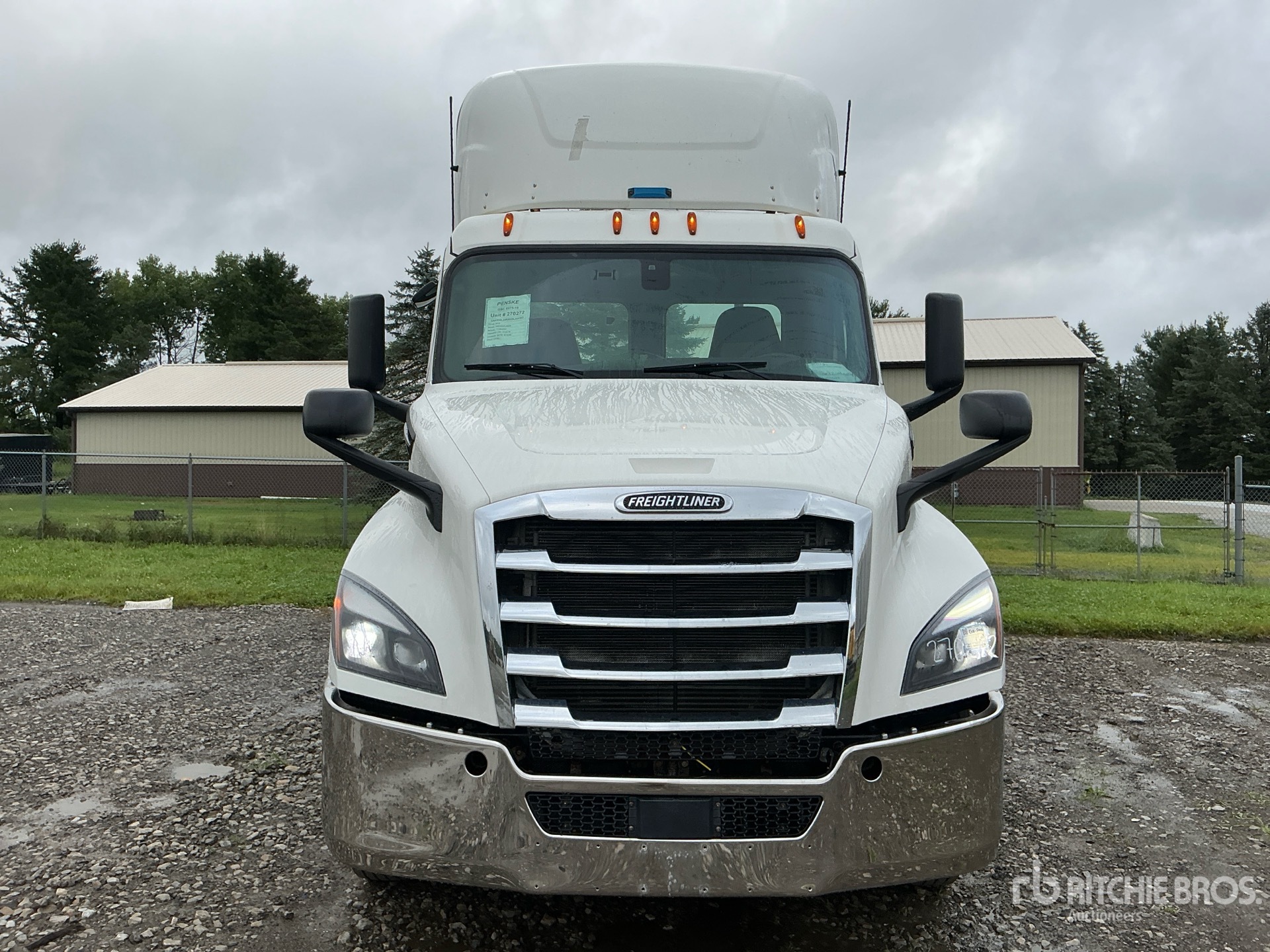 2019 Freightliner CASCADIA 126