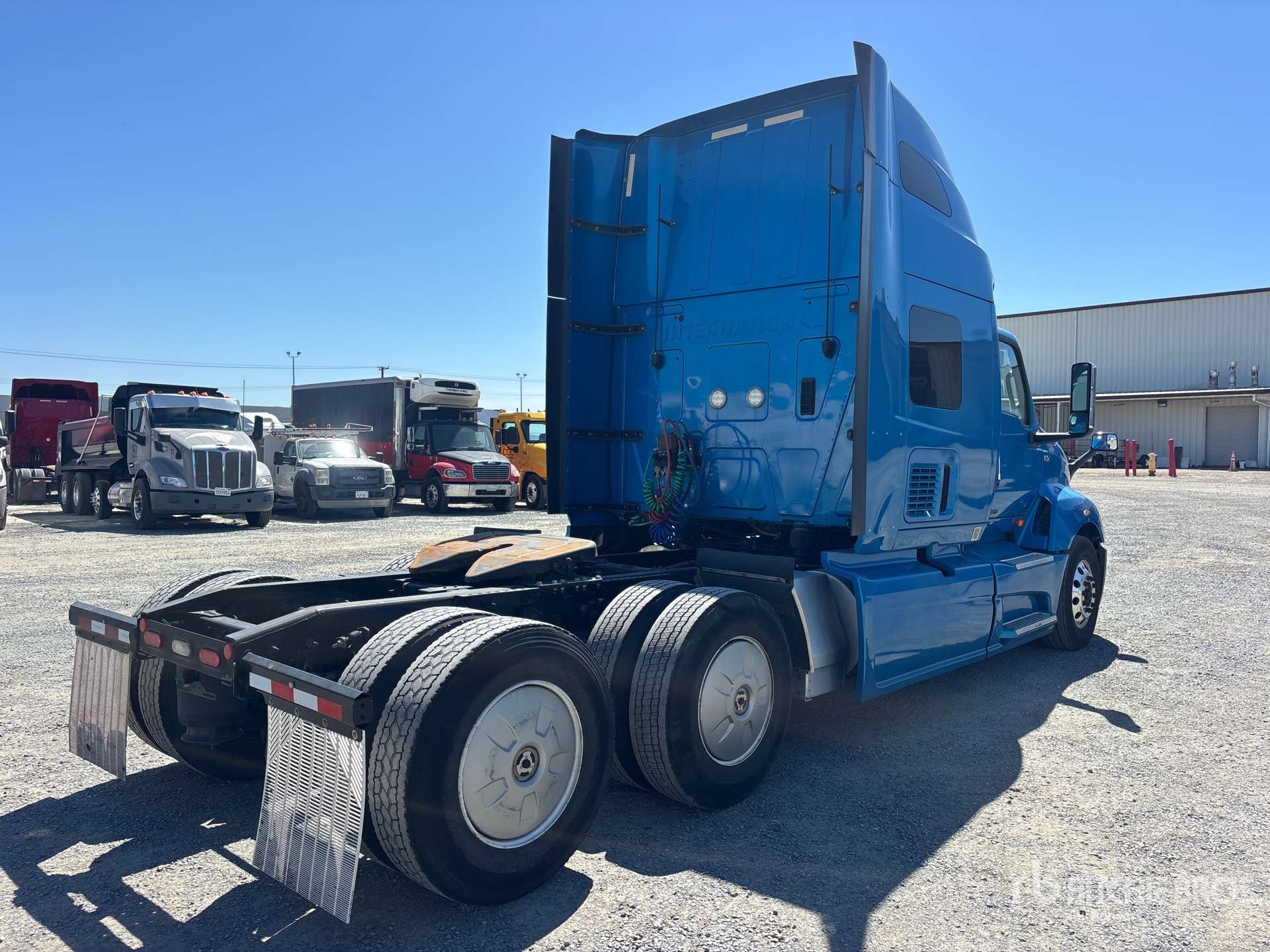 2021 International LT625
