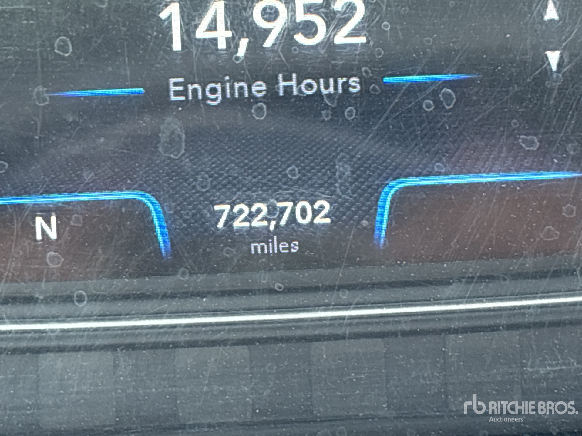 2020 International LT625