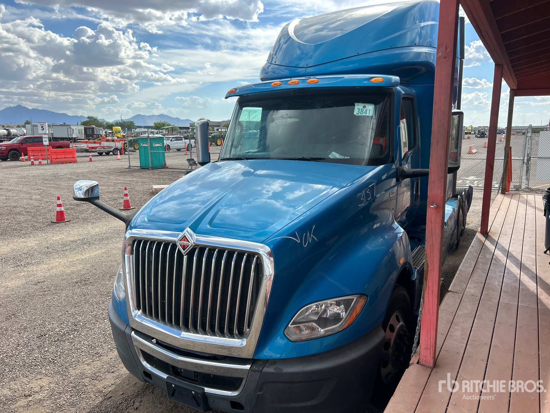 Photo of 2020 International LT625