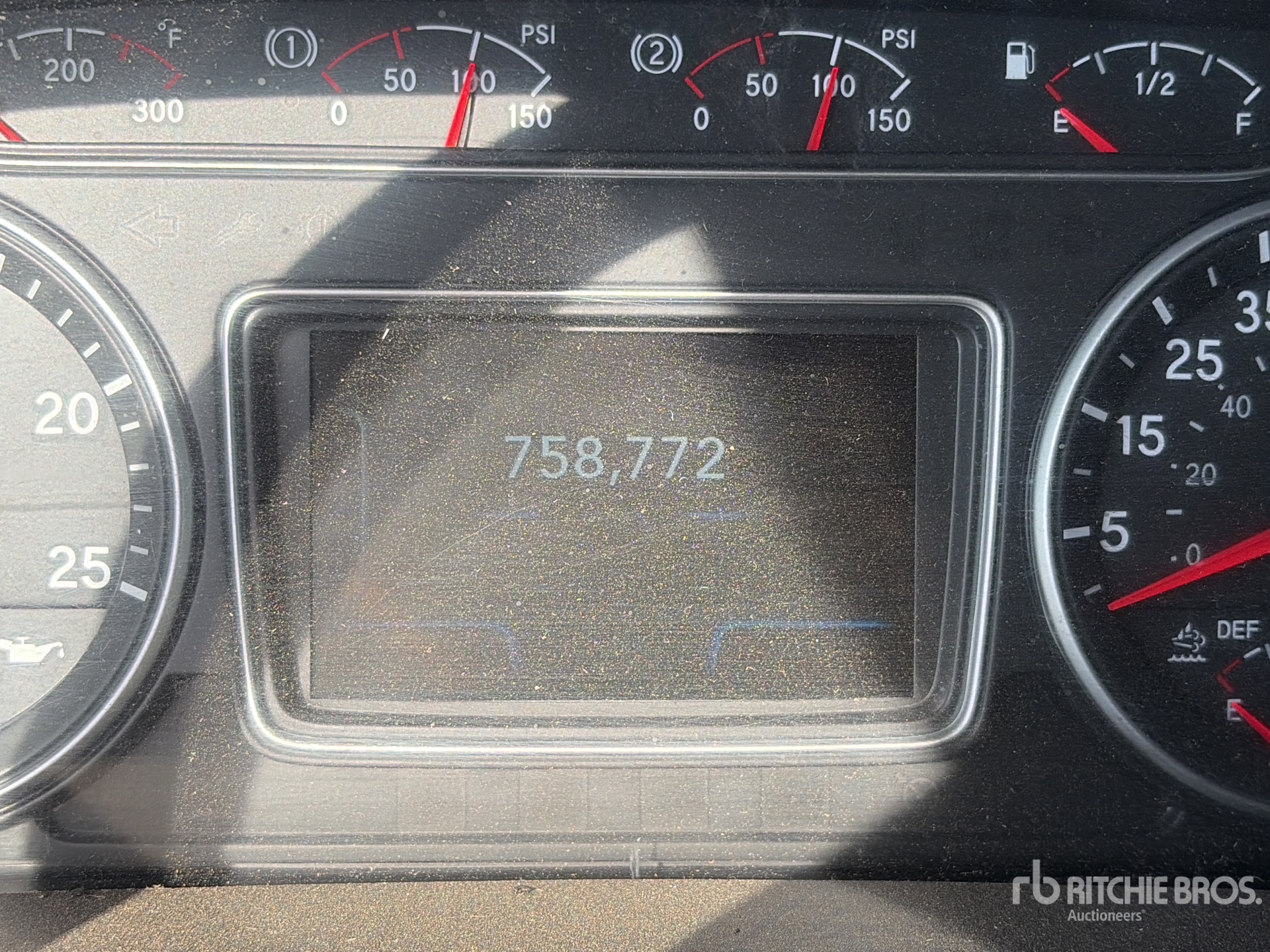 2020 International LT625