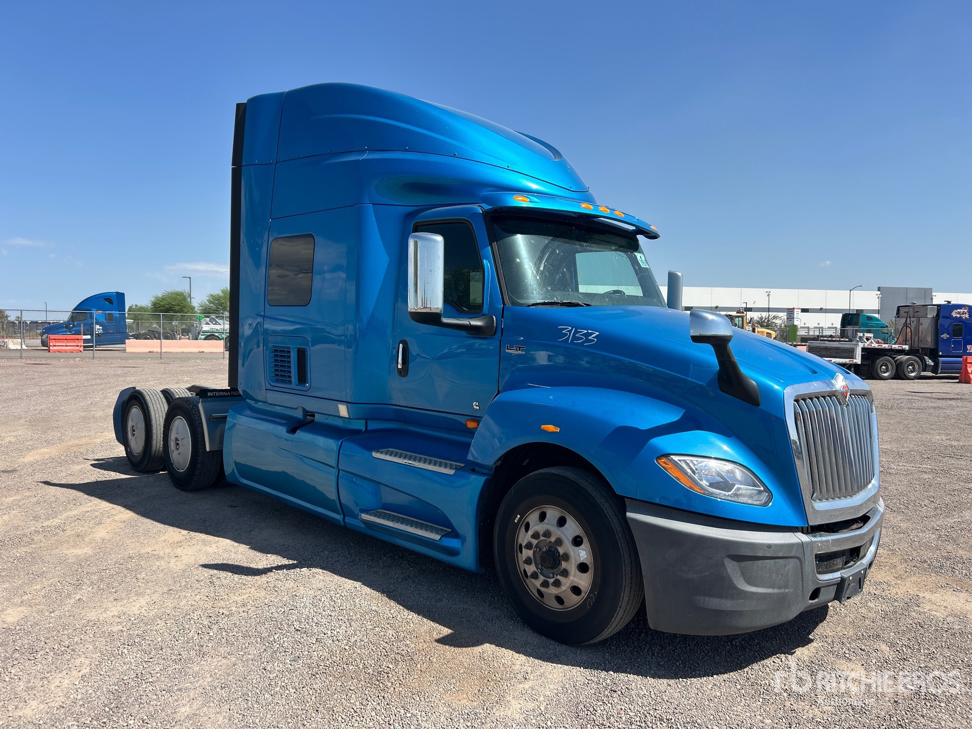 2020 International LT625