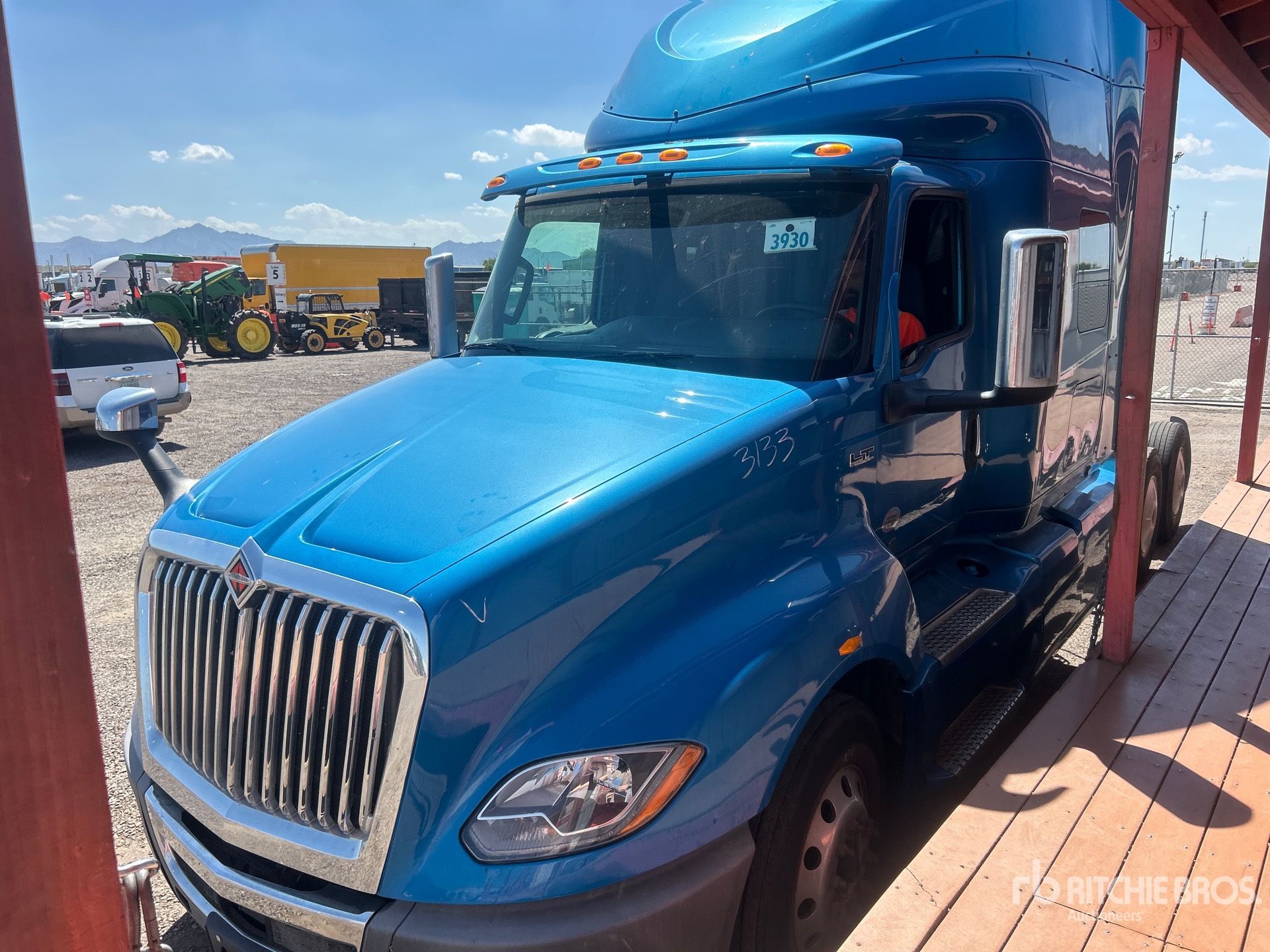 Photo of 2020 International LT625