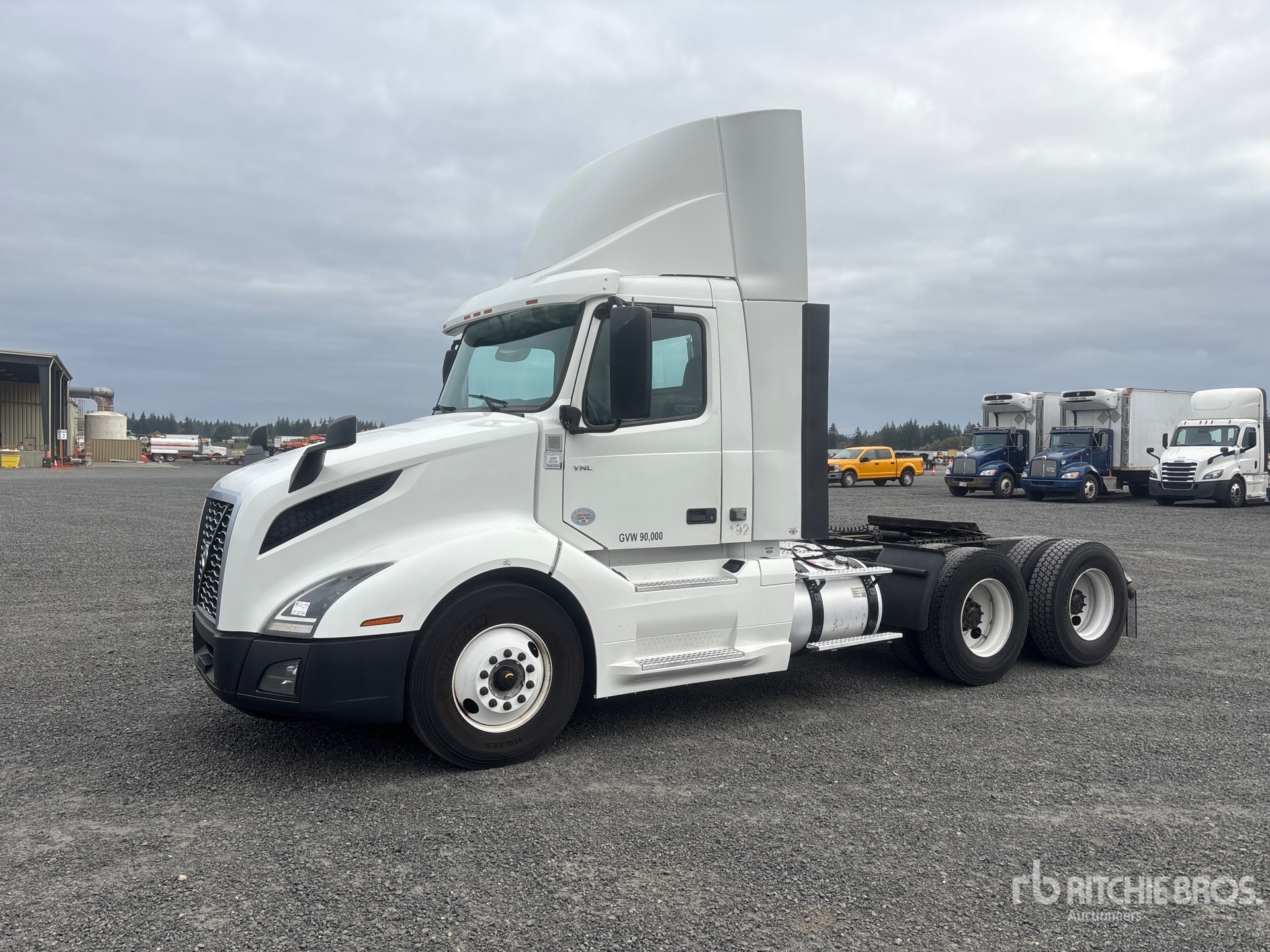 2019 Volvo VNL300