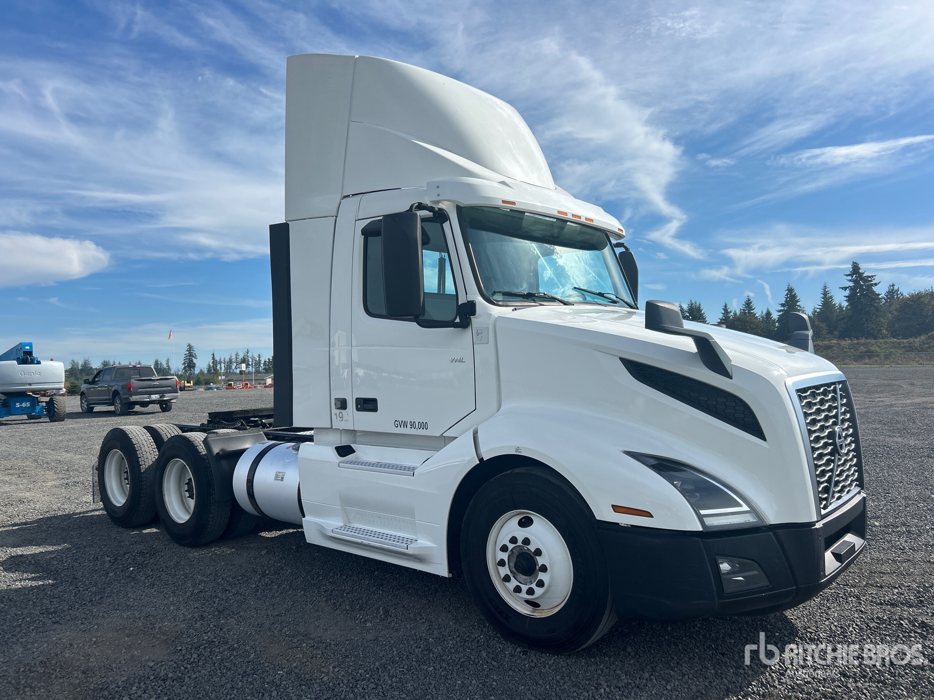 2019 Volvo VNL300