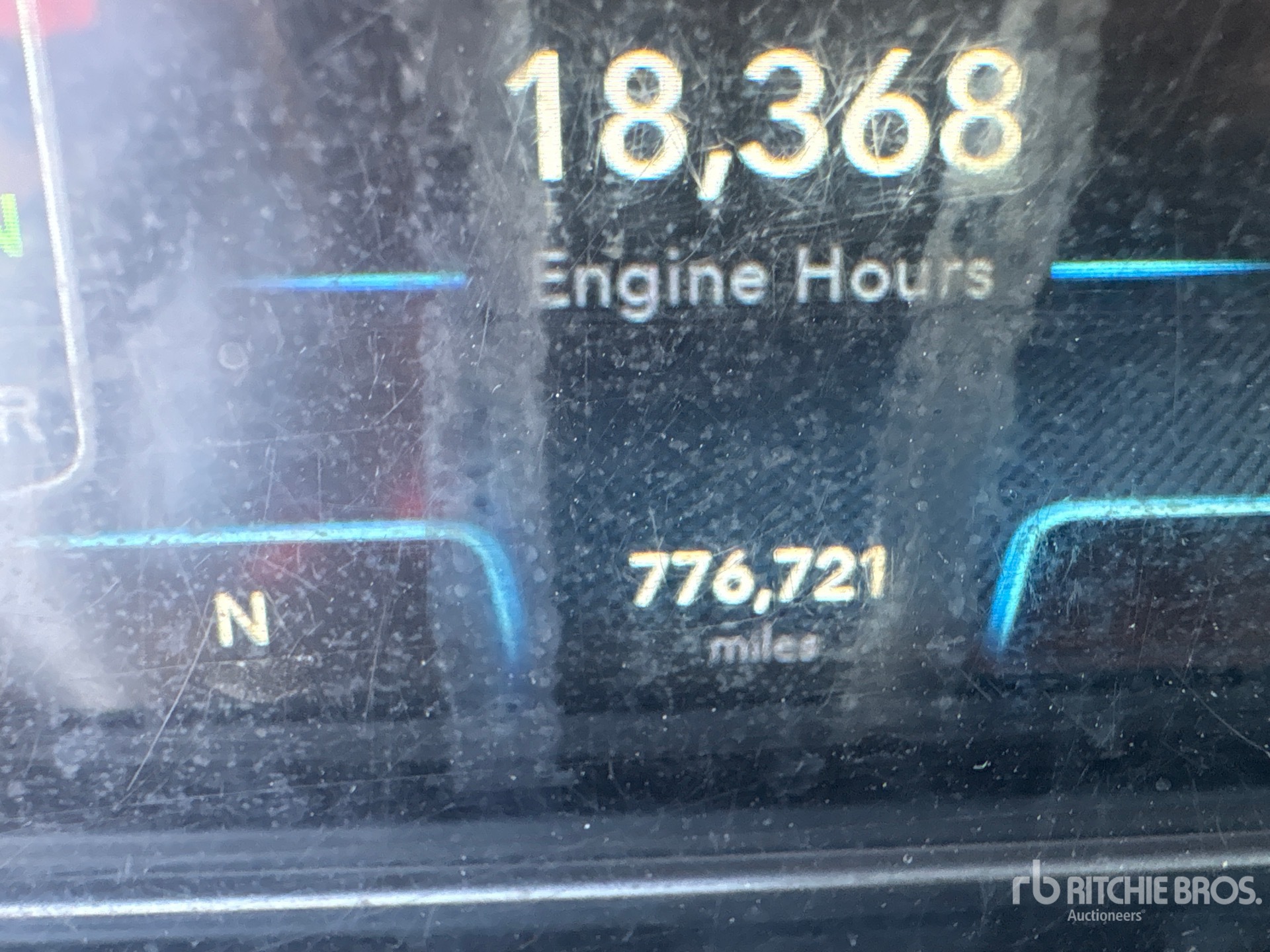 2021 International LT625