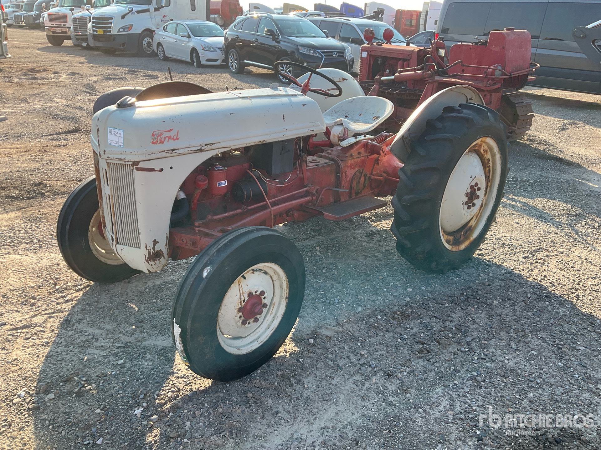 General Appearance with Picture, Left Front Corner