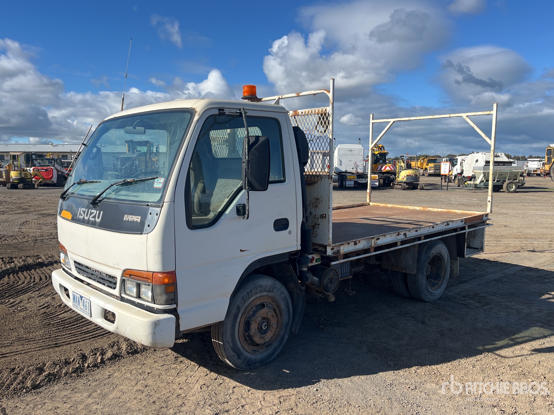 General Appearance with Picture, Right Front Corner