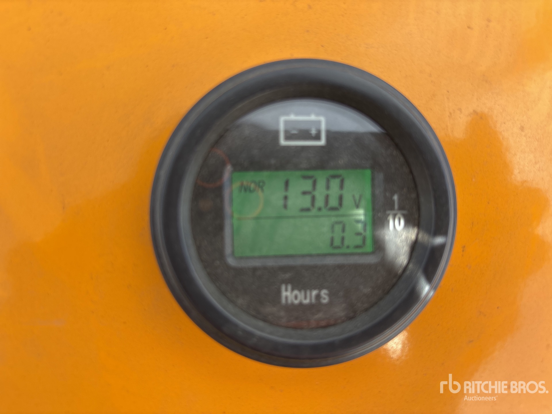 General Appearance with Hour Meter / Odometer