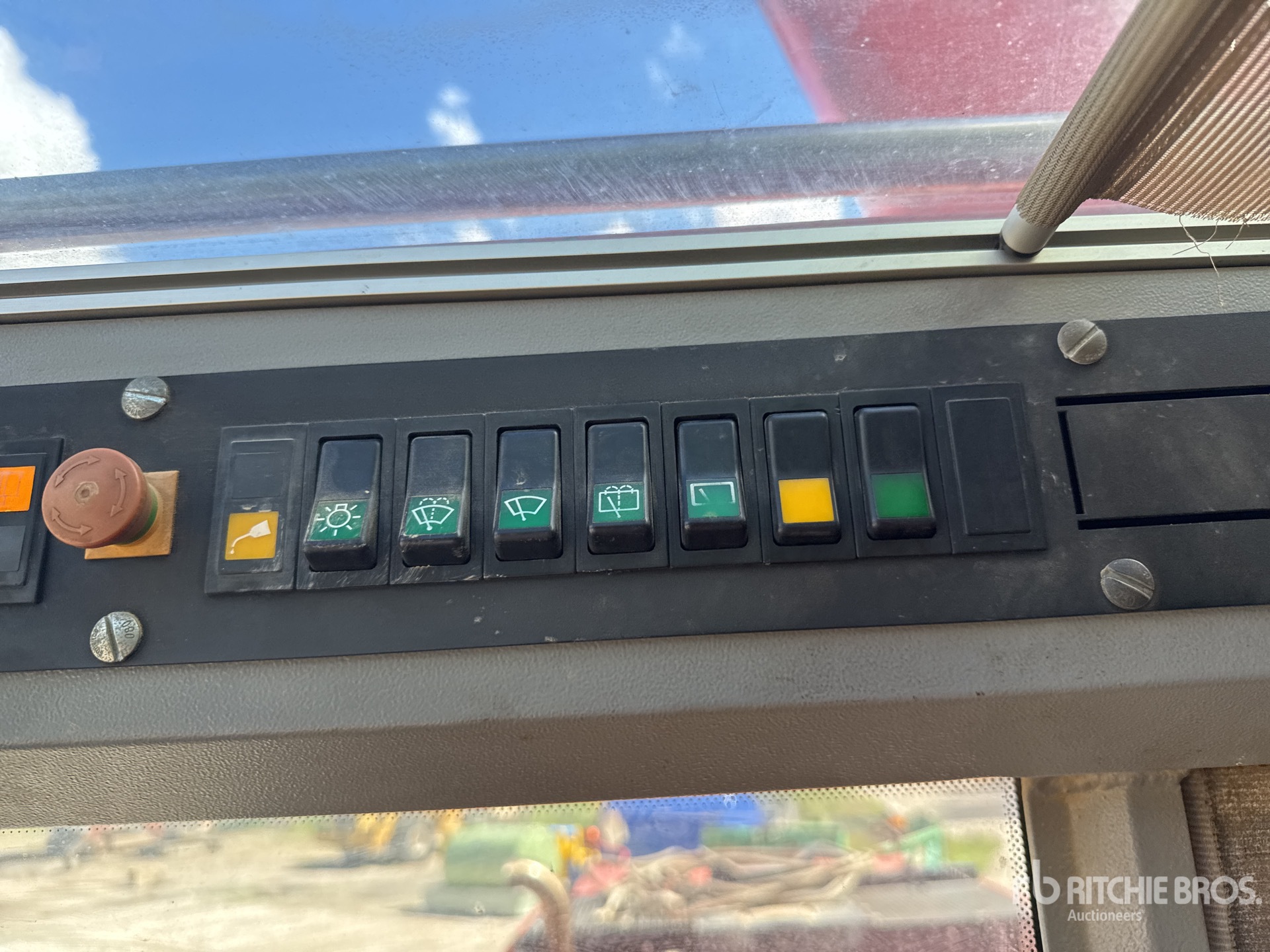 2006 Liebherr LTM 1090-4.1