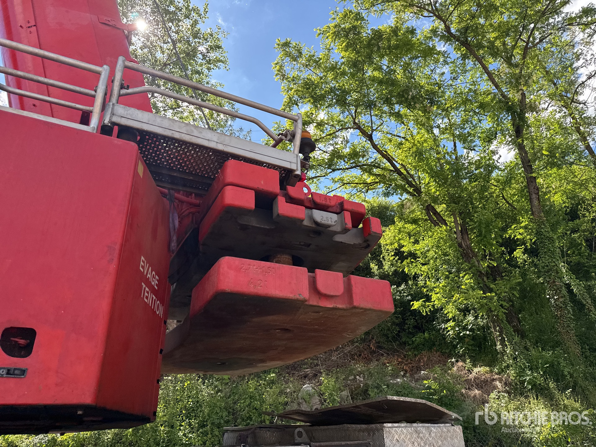 2006 Liebherr LTM 1090-4.1