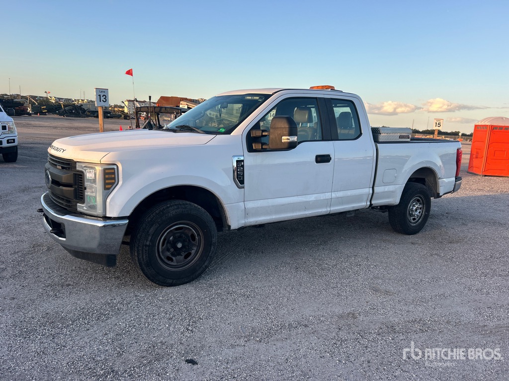 General Appearance with Featured Photo