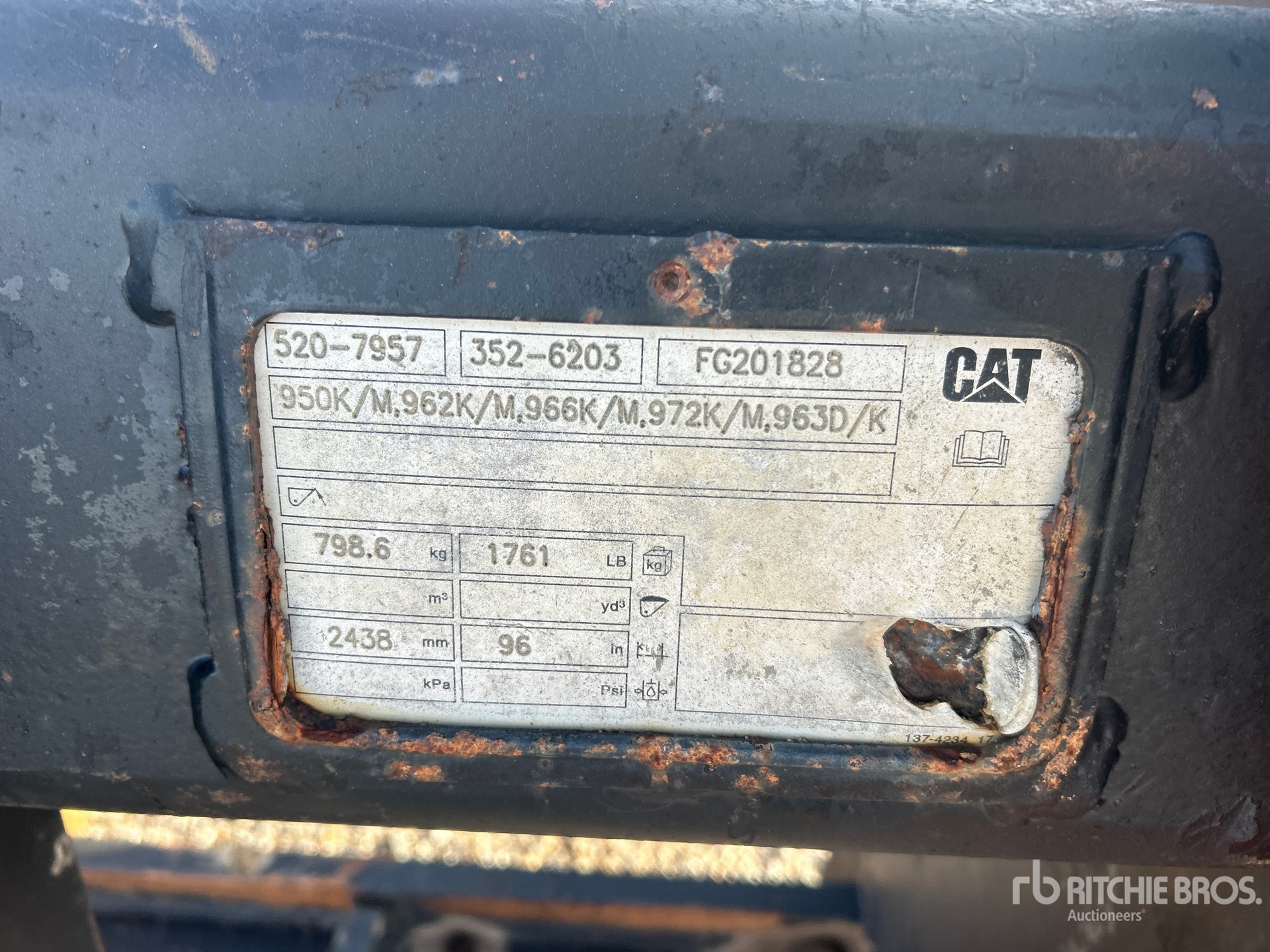 Caterpillar 96 in Q/C - Fits Cat 950K/M, 96 ...