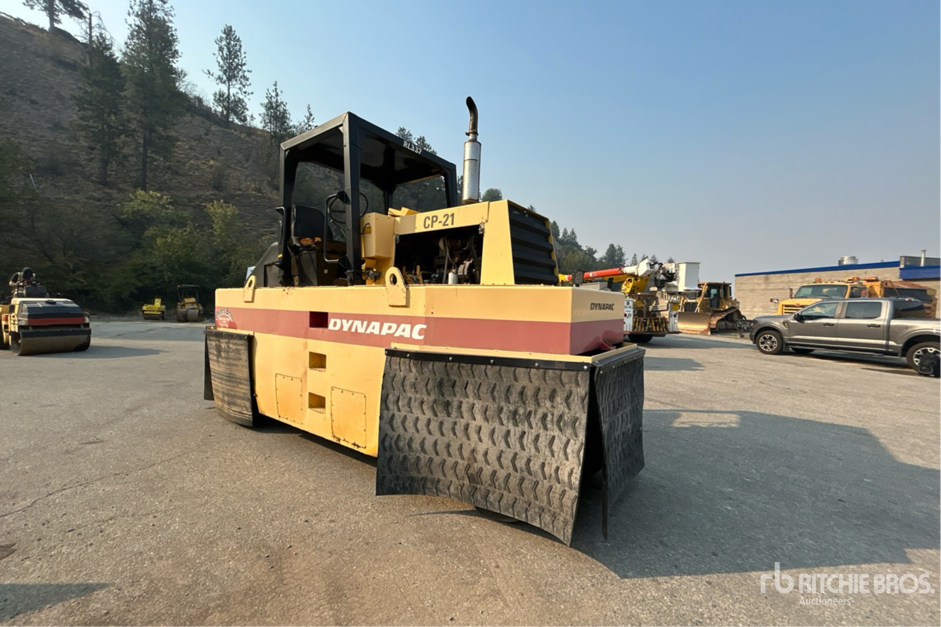 Dynapac CP221