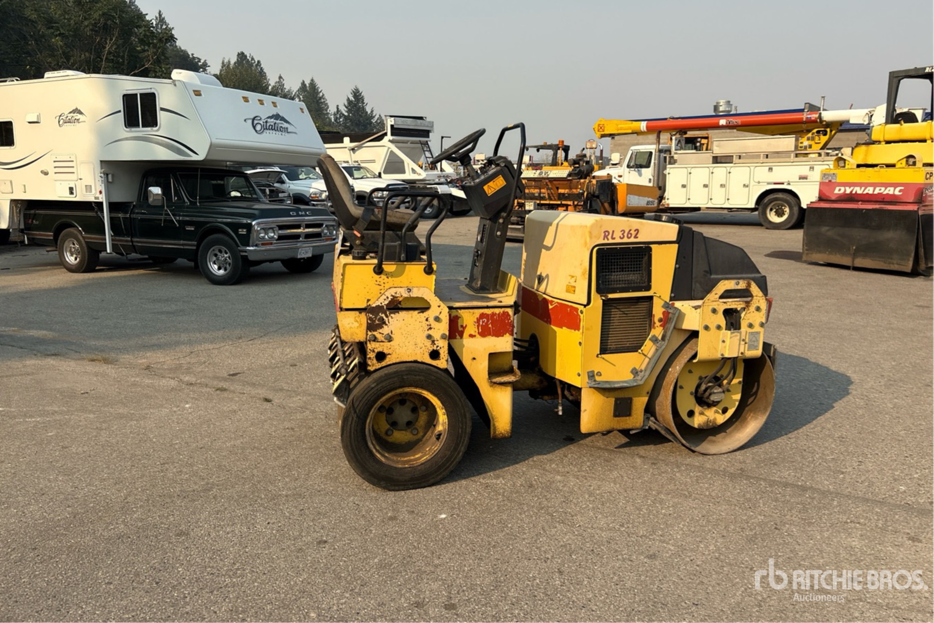 2002 Dynapac CC122C
