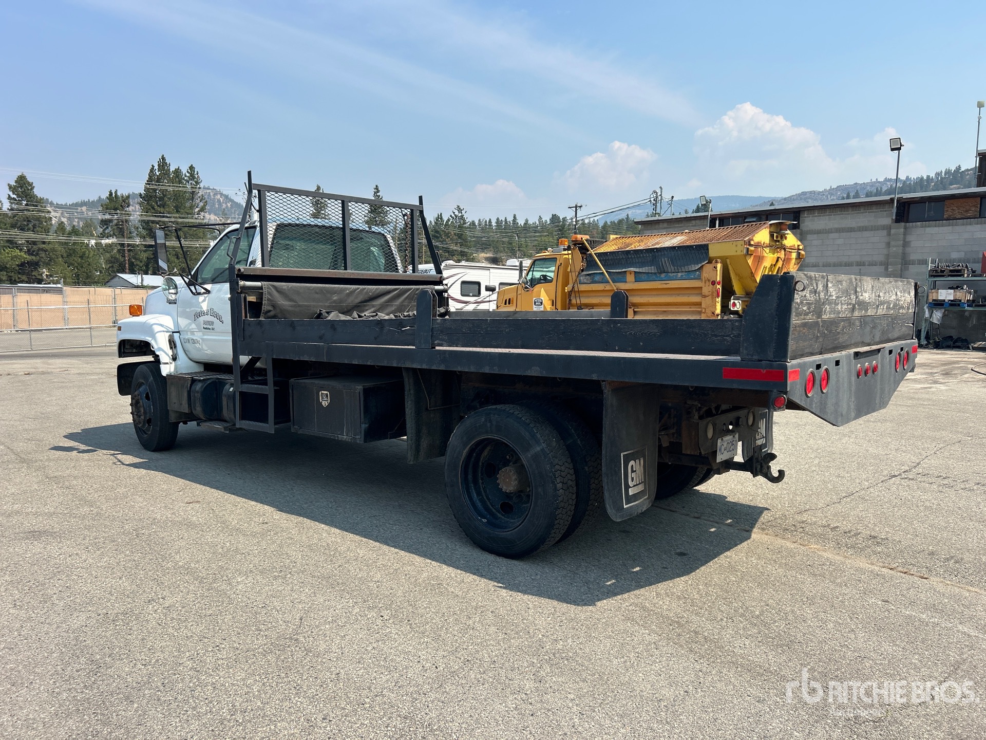 1996 GMC TOP KICK 7500