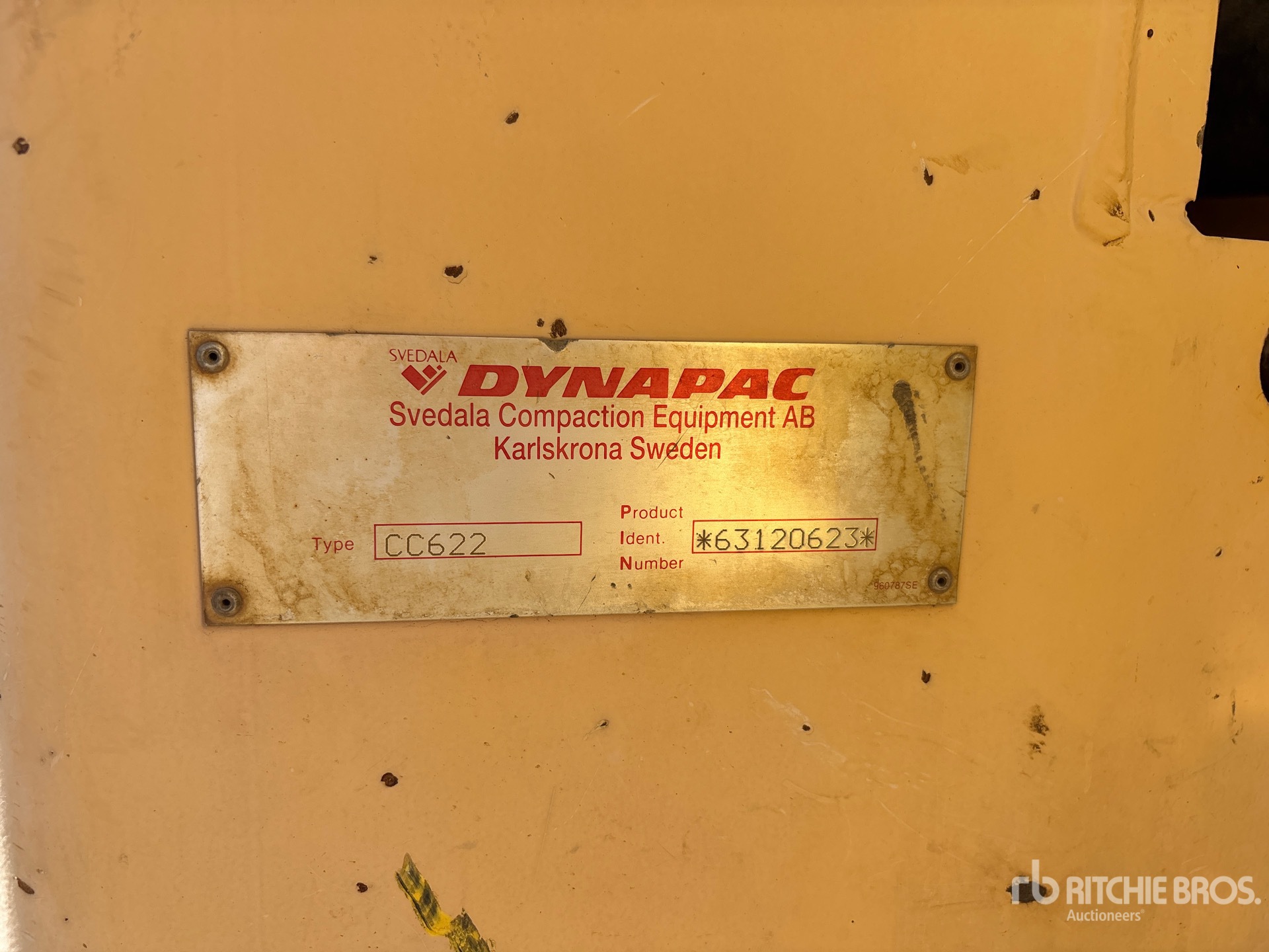 2001 Dynapac CC622