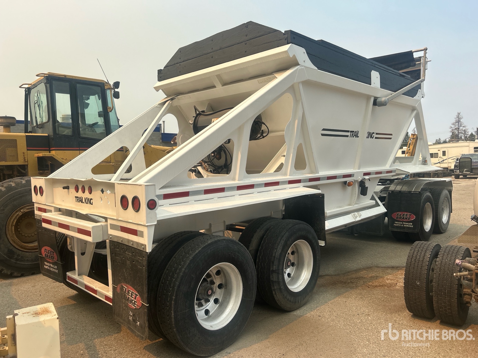 2006 Trail King TKBD15-252