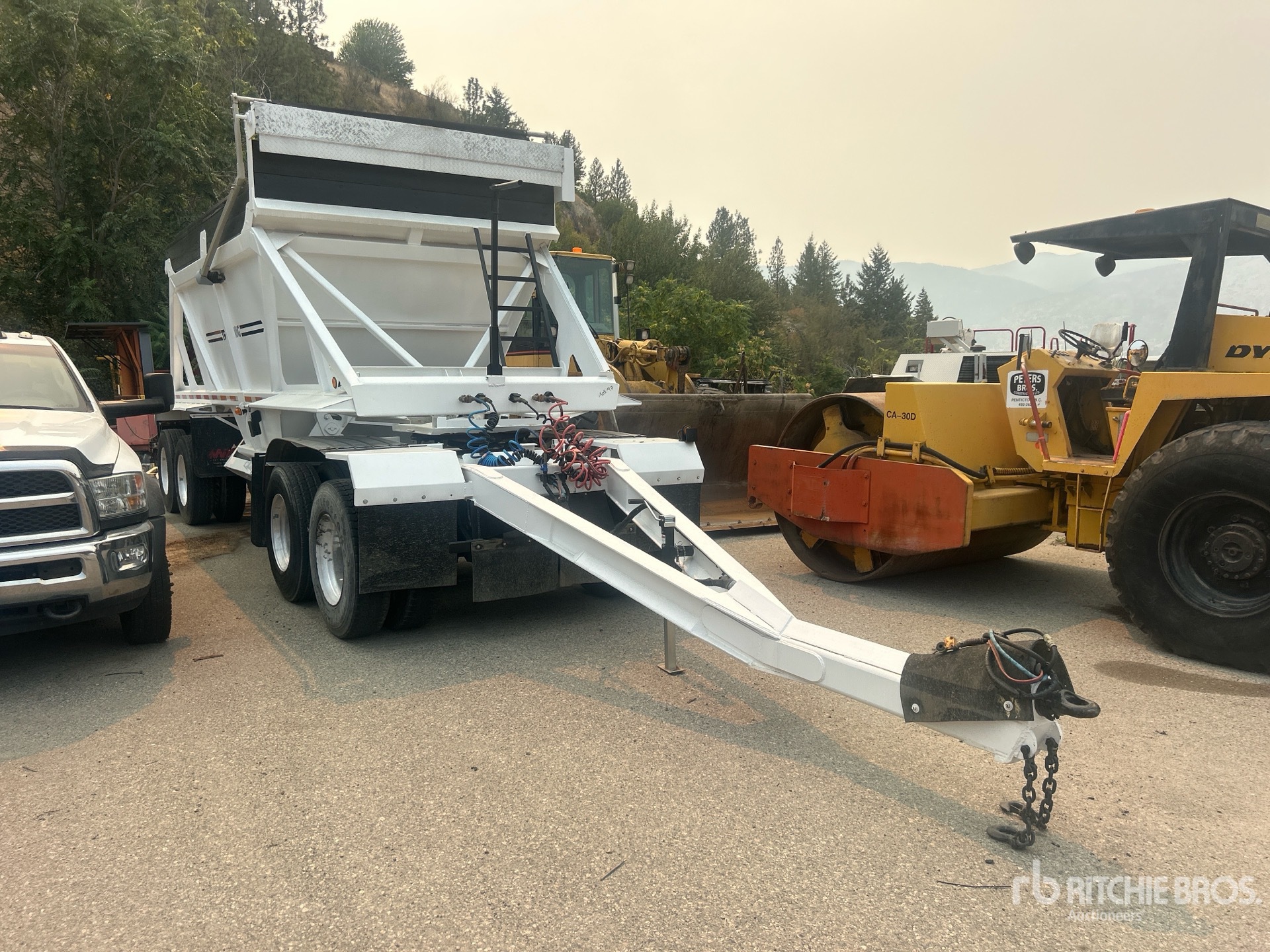 2006 Trail King TKBD15-252