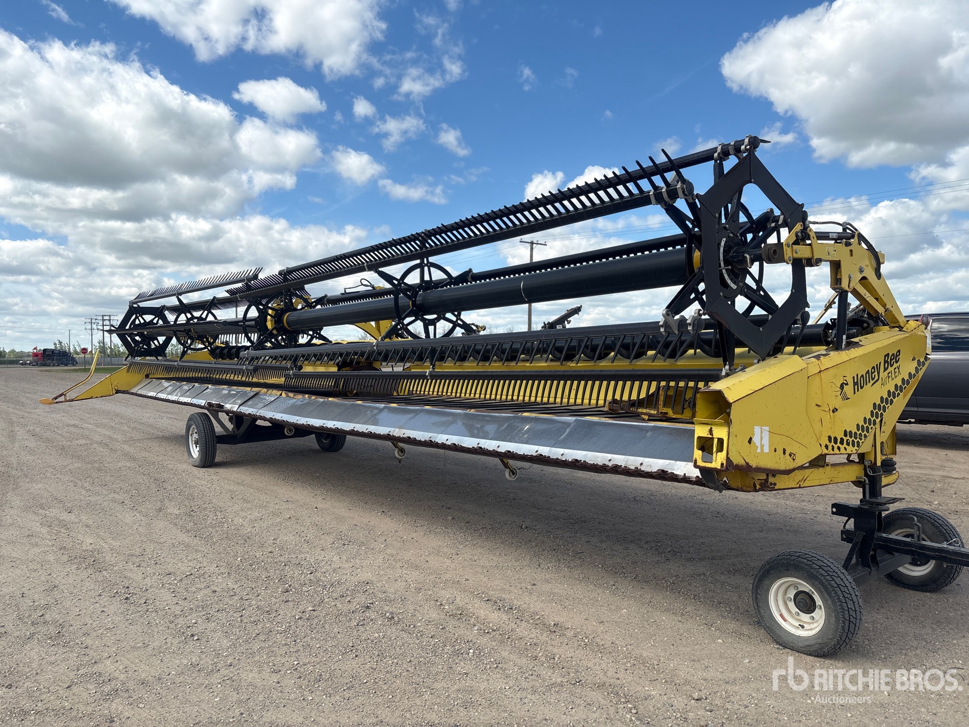 Photo of a 2015 Honey Bee AF240