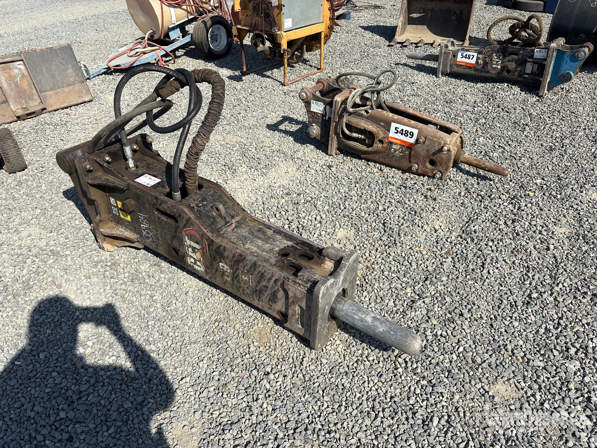 2020 Caterpillar B9S