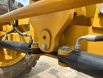 Chassis with Front Axle Oscillating Pin