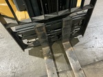 Hydraulics with Fork Positioning Cylinder (on fork carriage)
