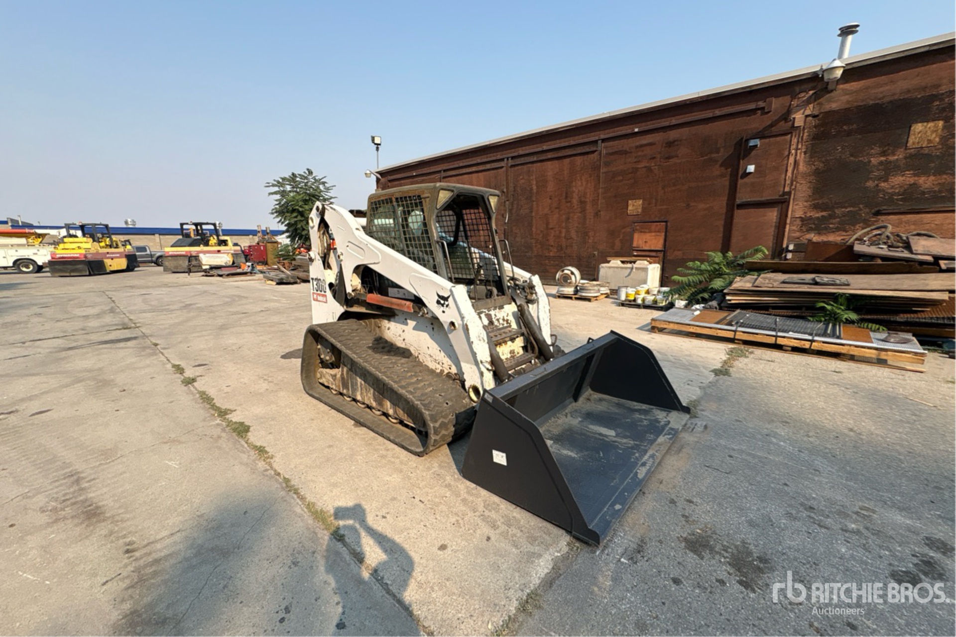 2007 Bobcat T300