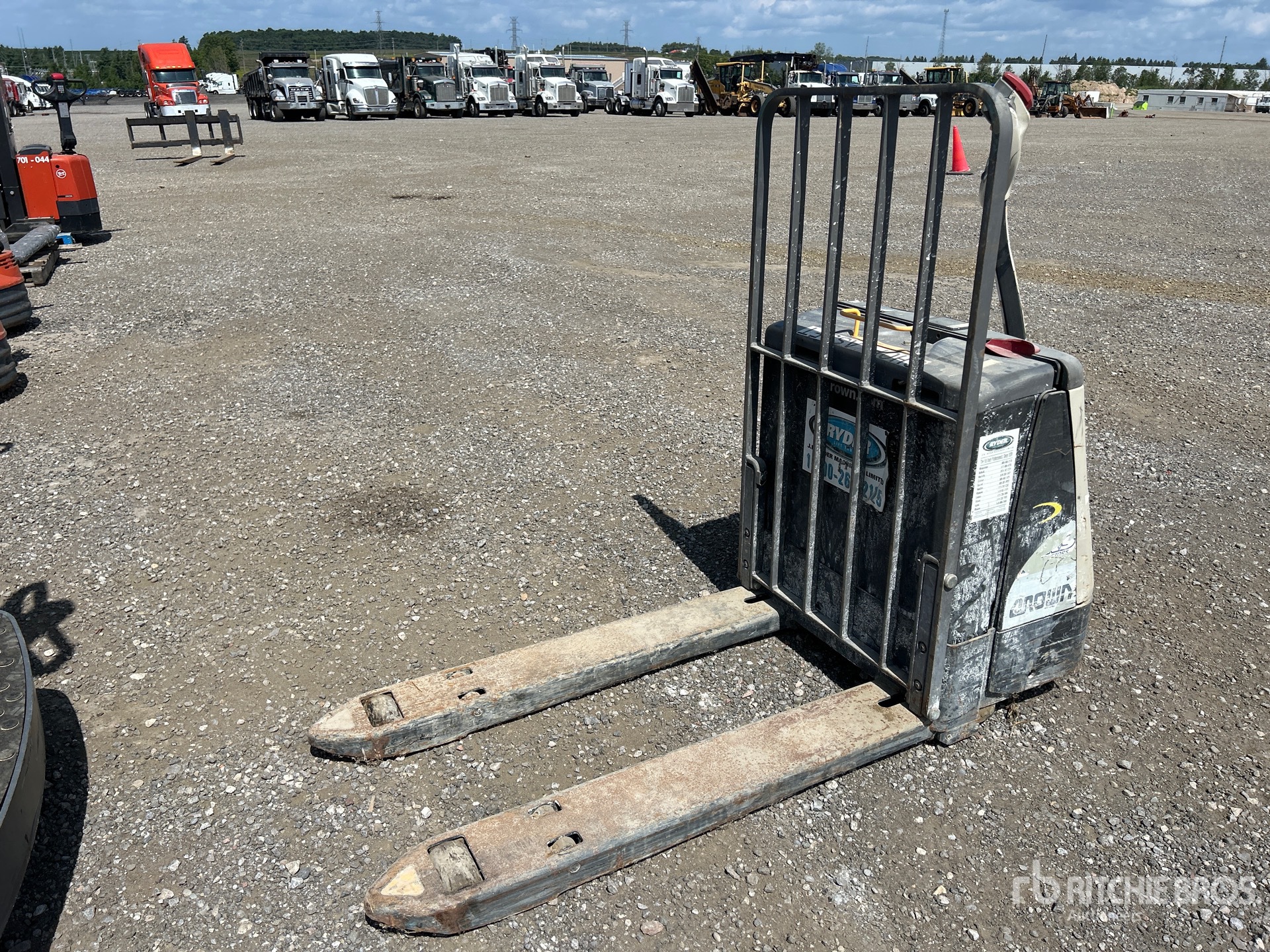 2012 Crown WP3035-45