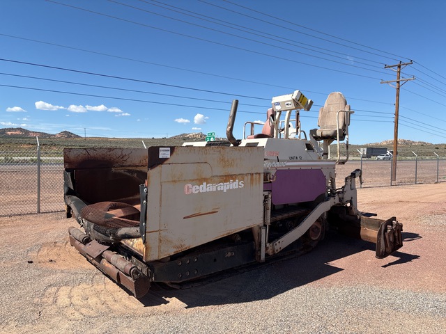1990 Cedarapids CR361 Track Asphalt Paver