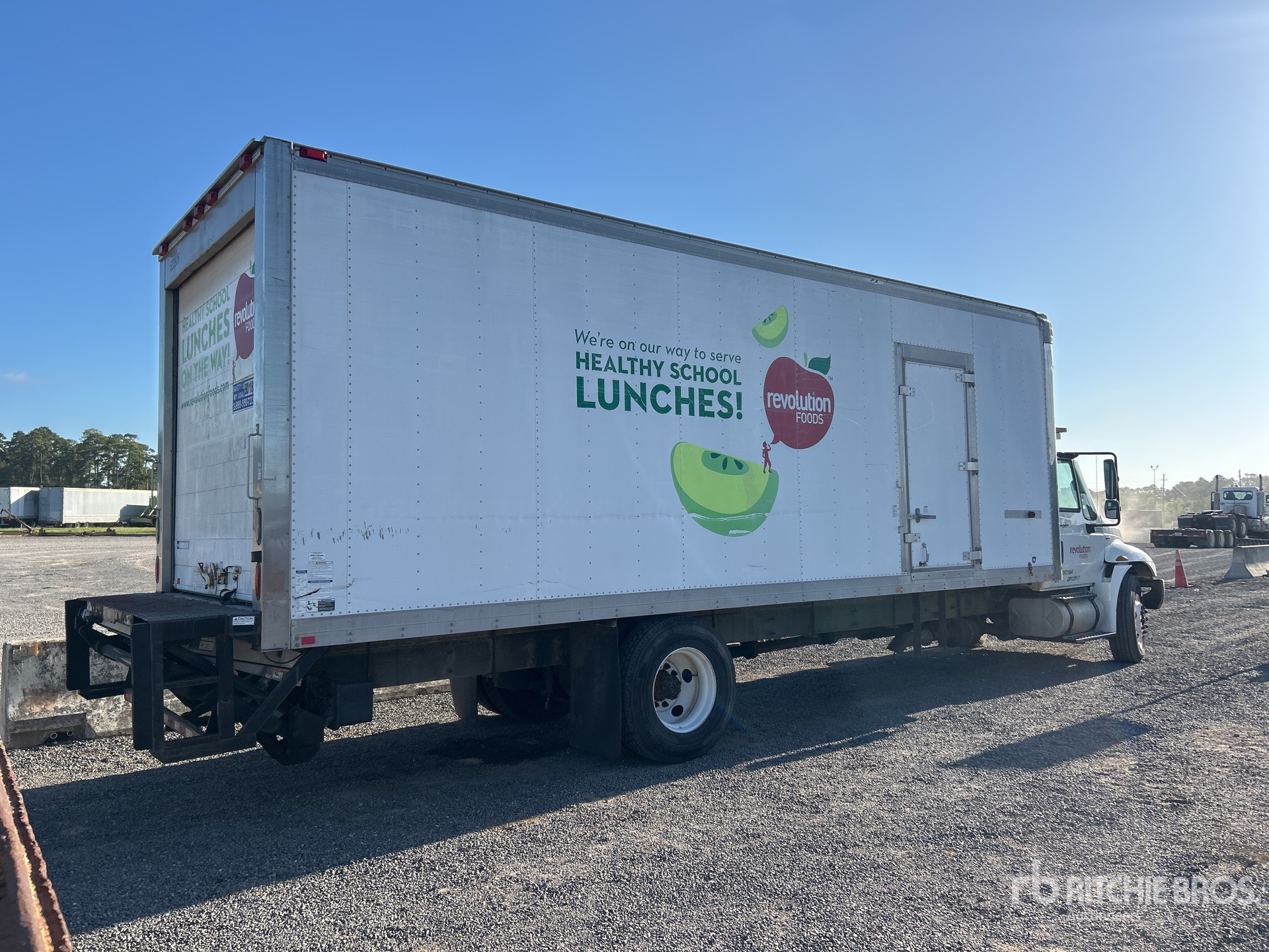 2011 International 4300M7